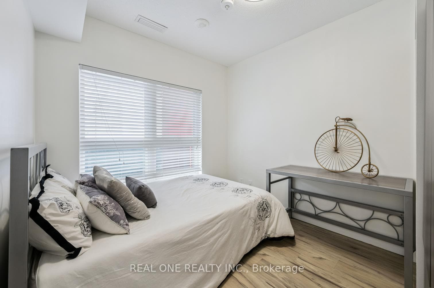 258B Sunview Street Unit 287 photo 12