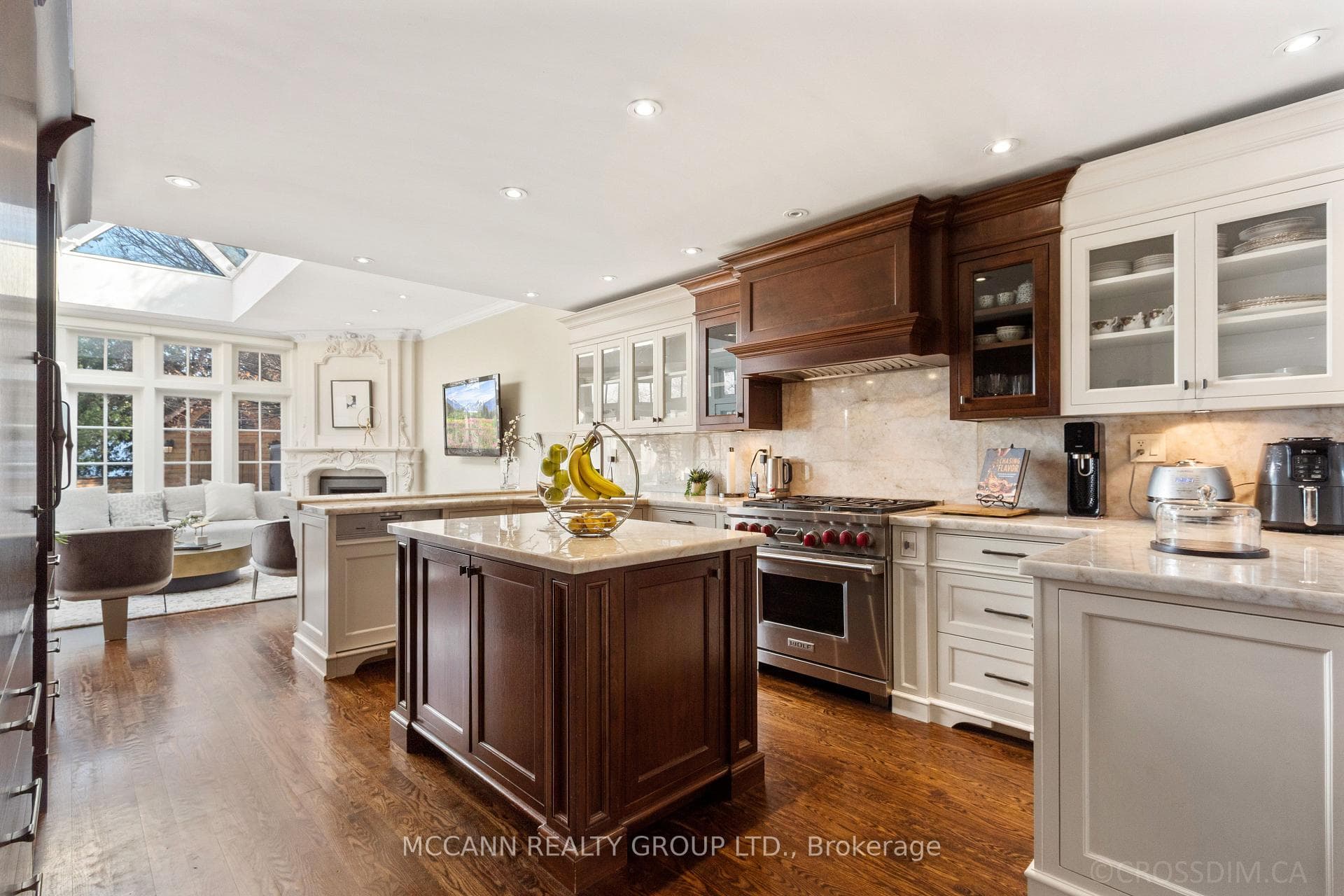 27 Strathgowan Crescent photo 14