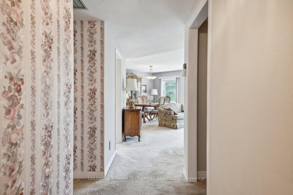 19 JOHN Street Unit 202 photo 7