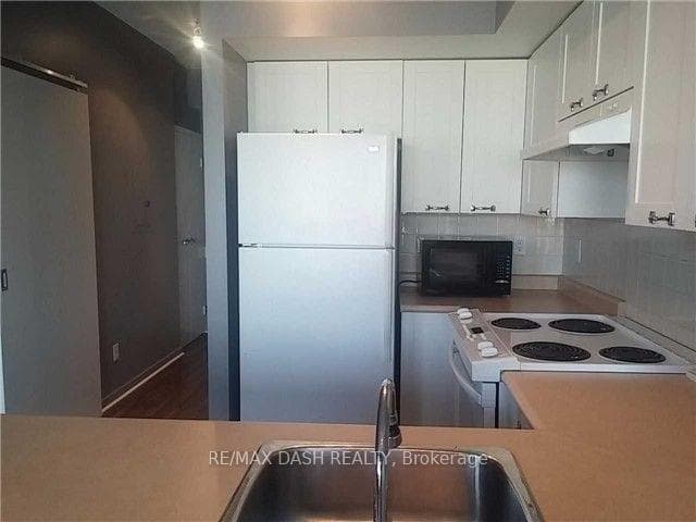 75 Dalhousie Street Unit 1201 photo 8