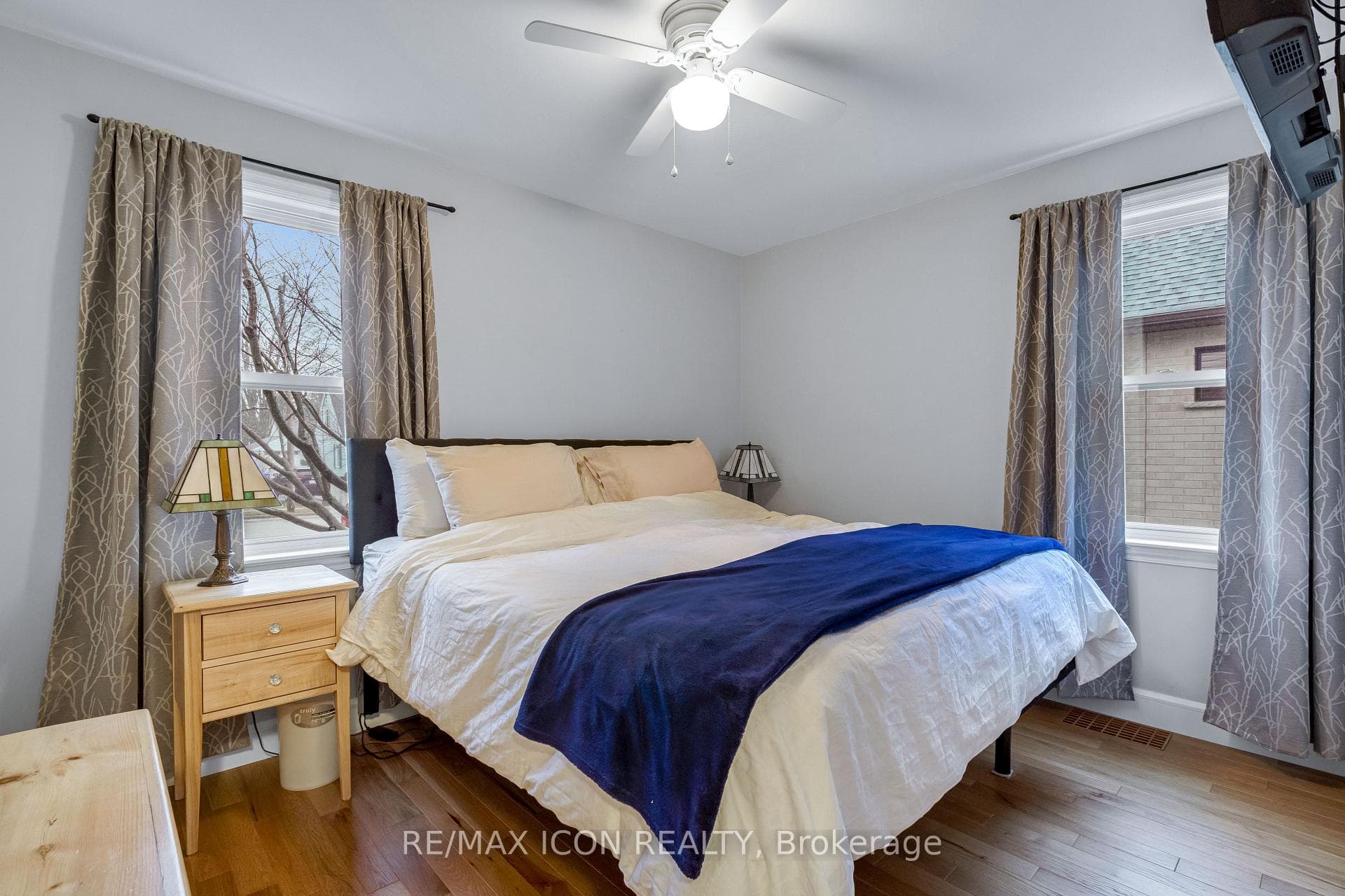 30 Broadway Avenue photo 26