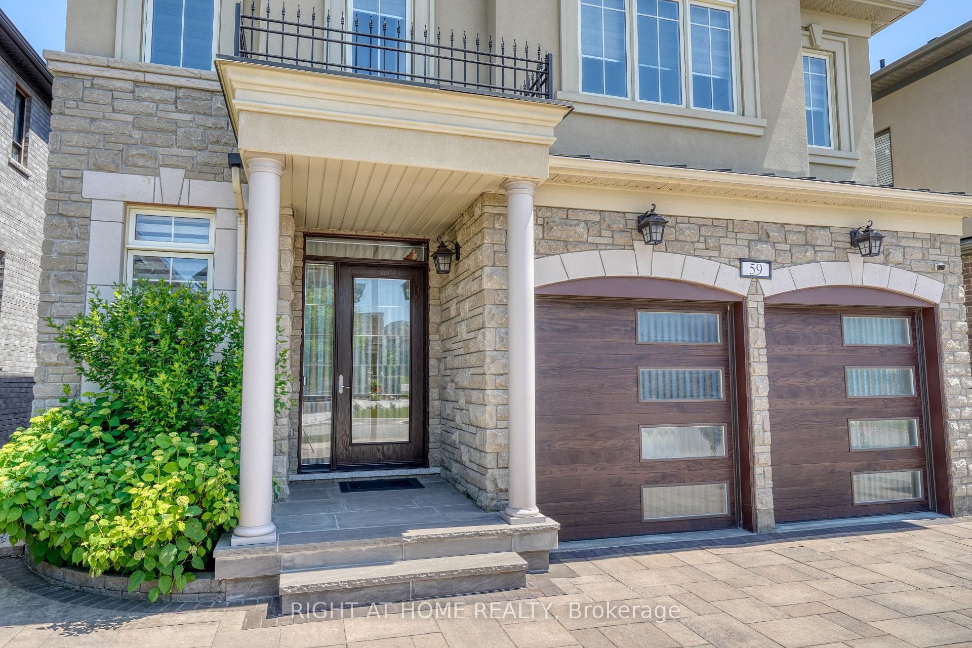 59 Hurst Avenue photo 2