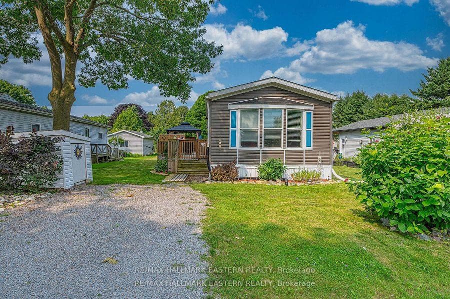 6 Hillview Drive photo 2
