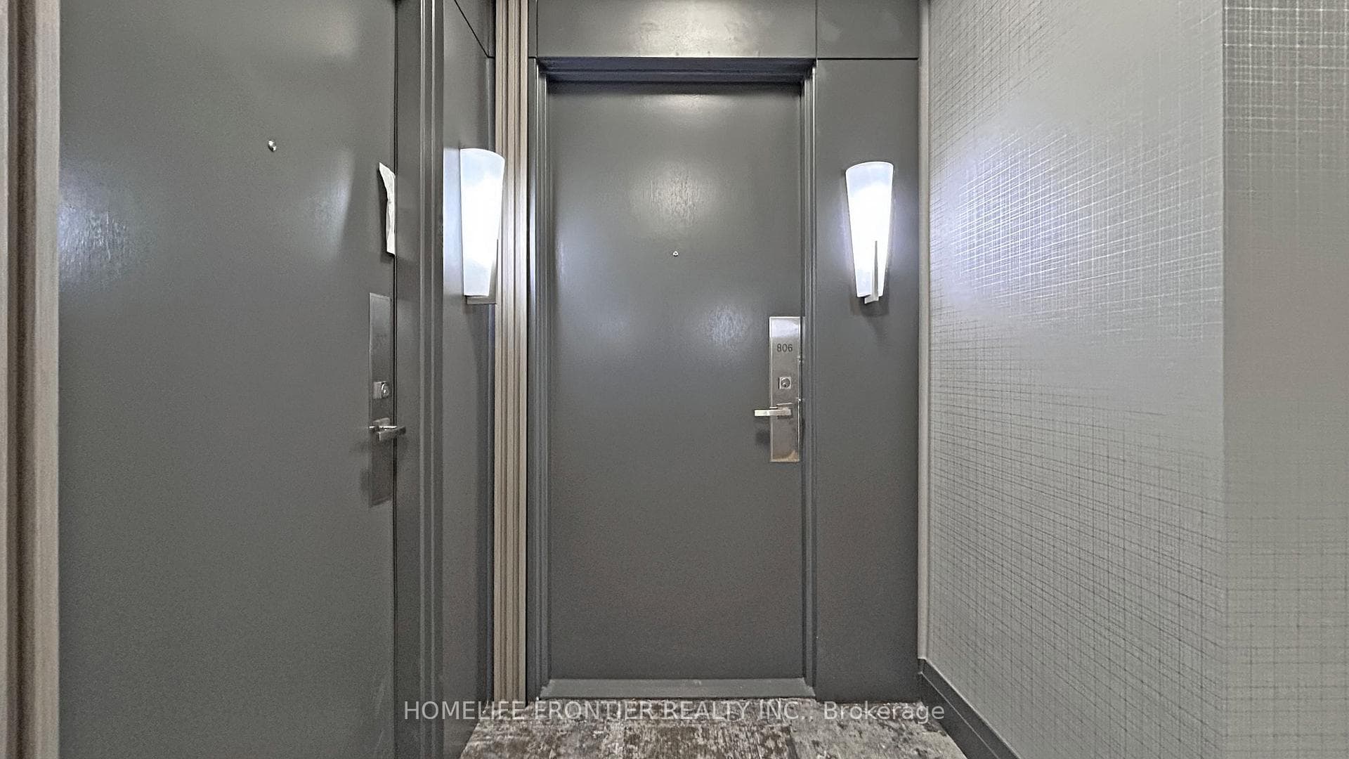 7171 Yonge Street Unit 806 photo 6