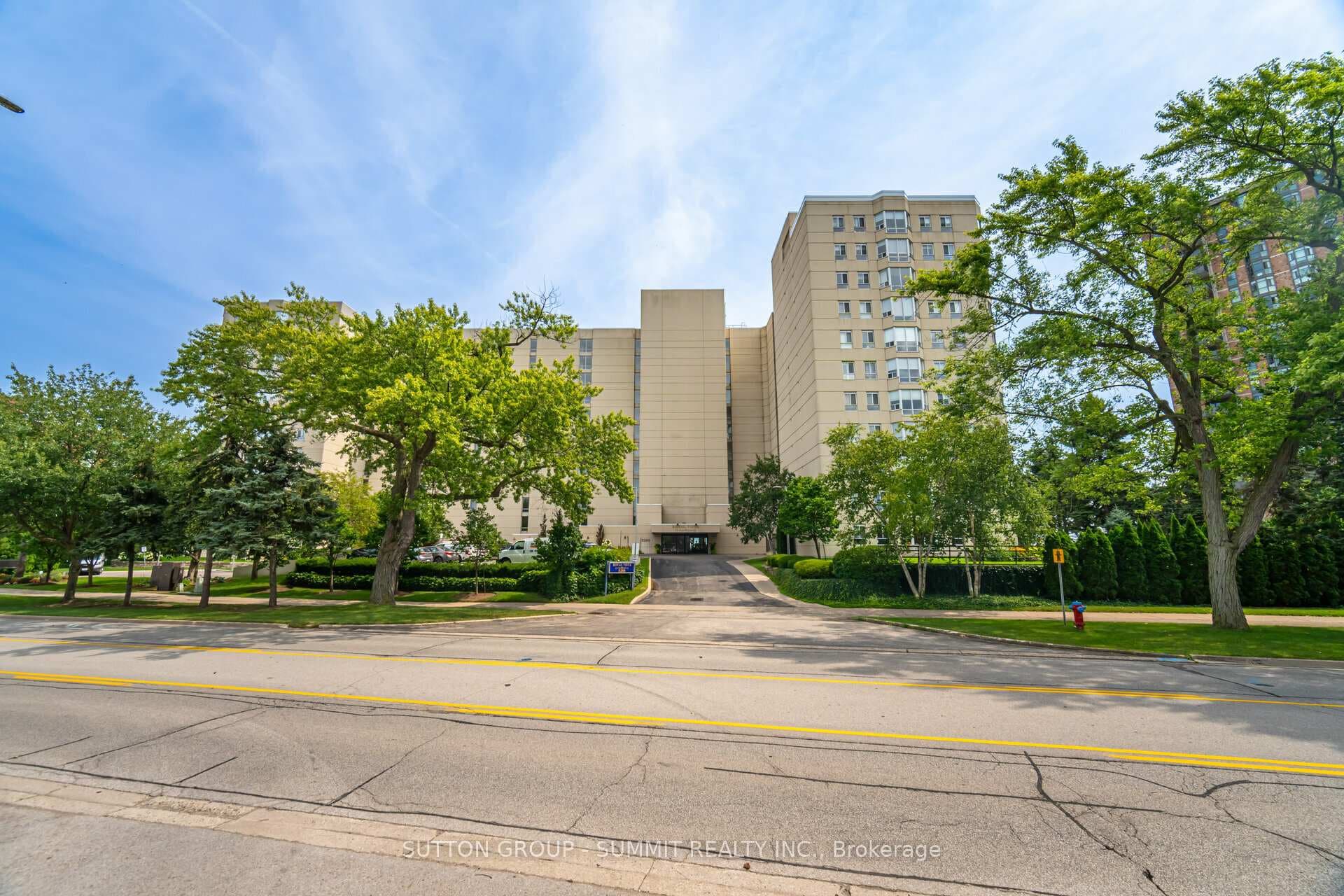 5280 Lakeshore Road Unit 405 photo 38