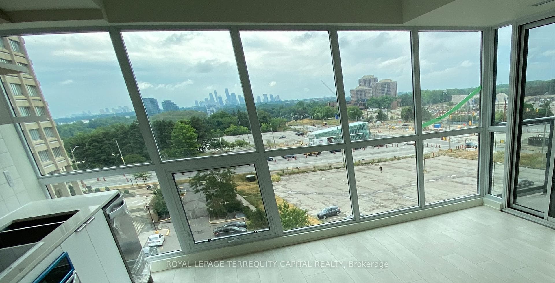 6 Sonic Way Unit 602 photo 2