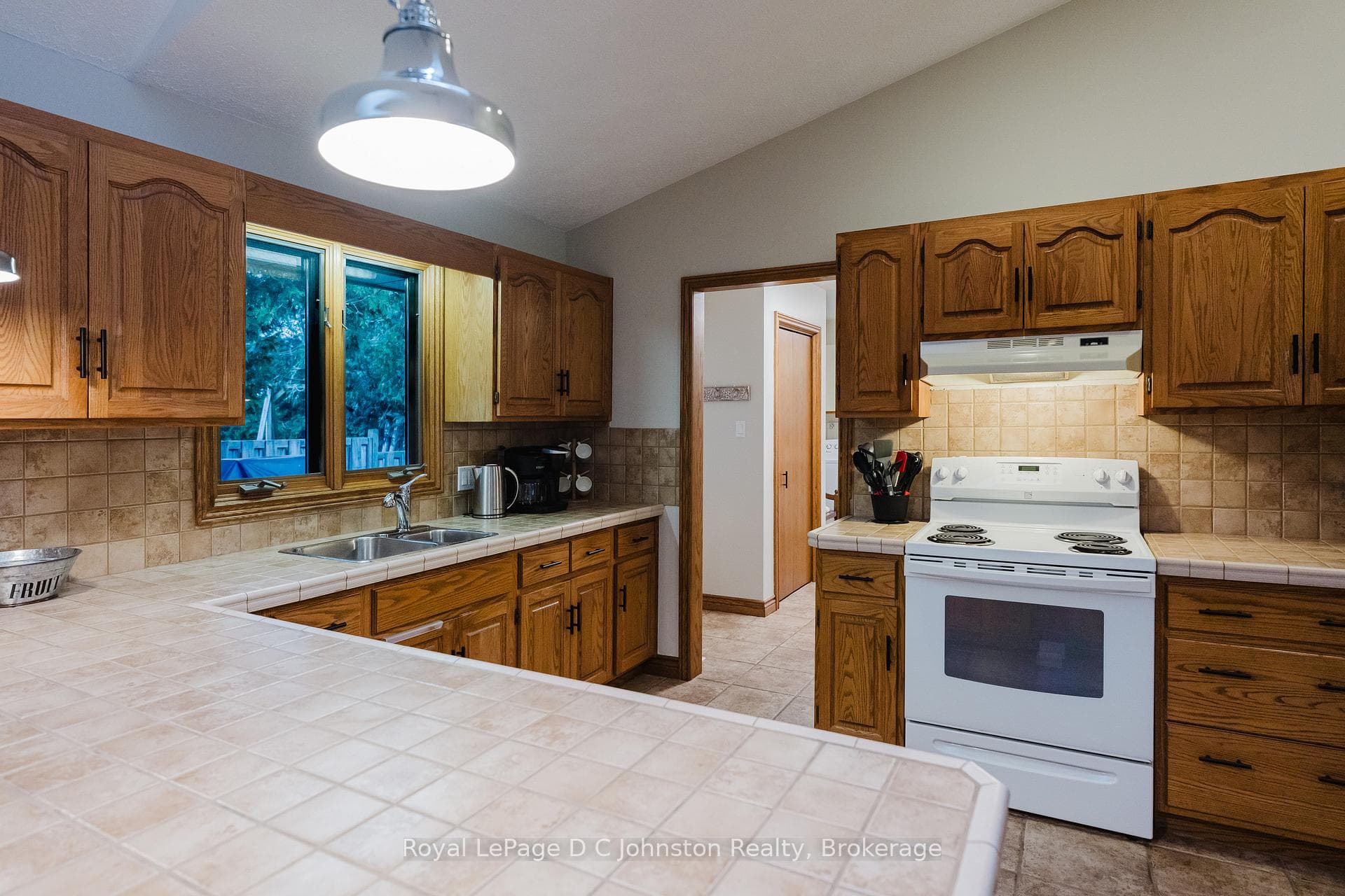 30 Cedar Bush Drive photo 16