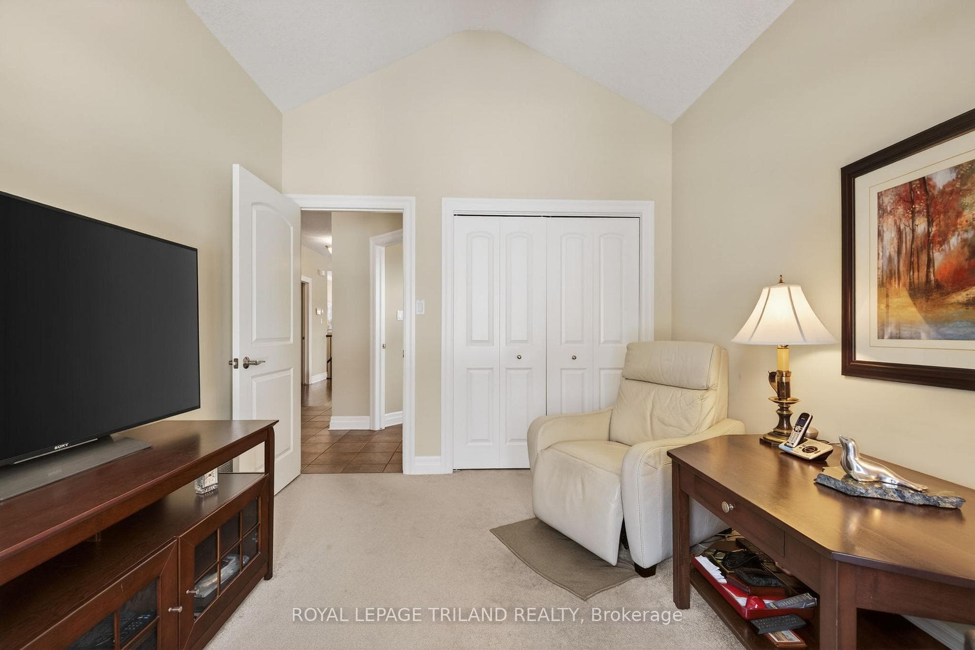 3278 Colonel Talbot Road Unit 202 photo 27