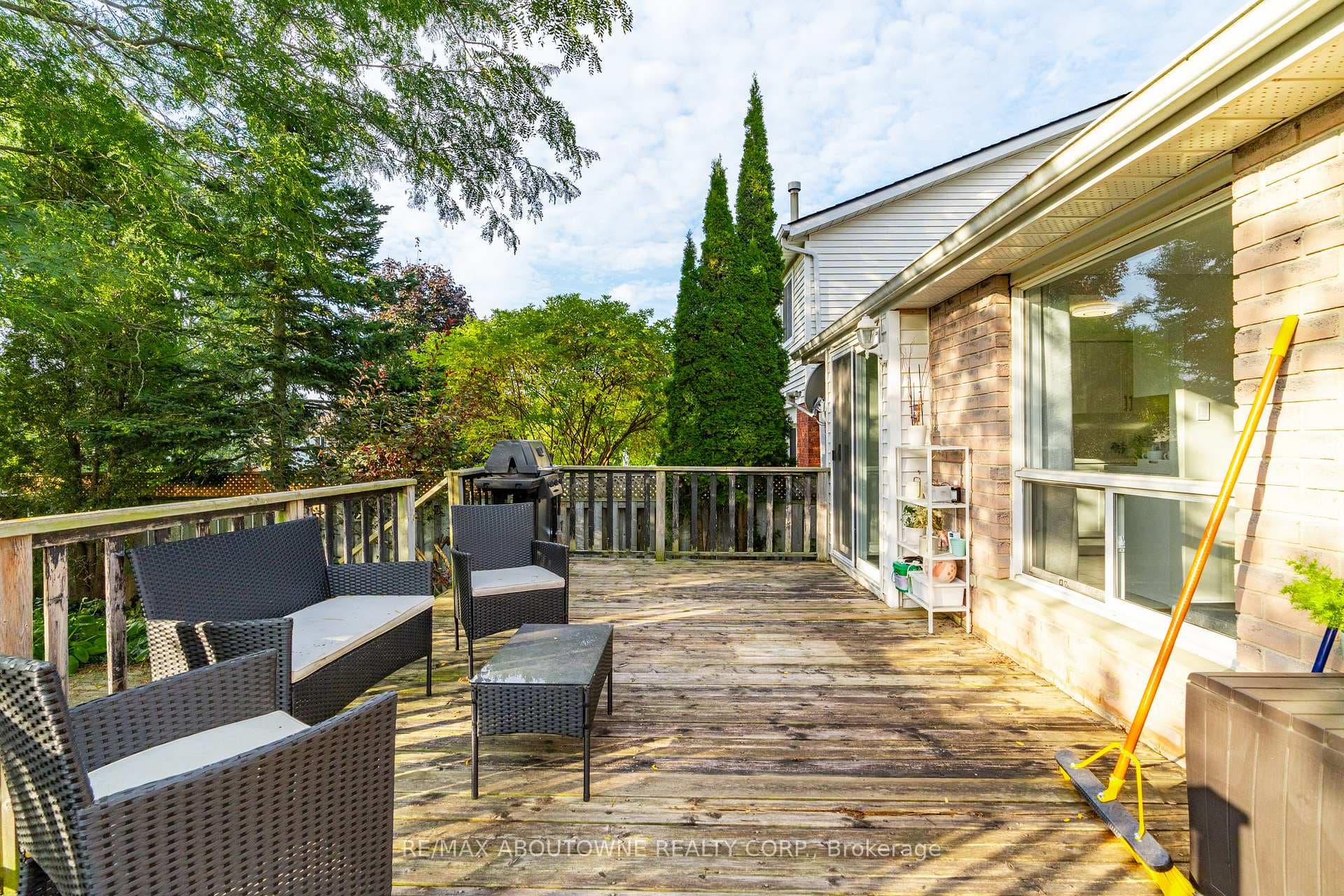 20 Moss Place photo 28