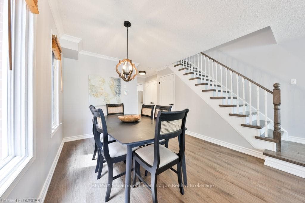 1155 TREETOP Terrace photo 8