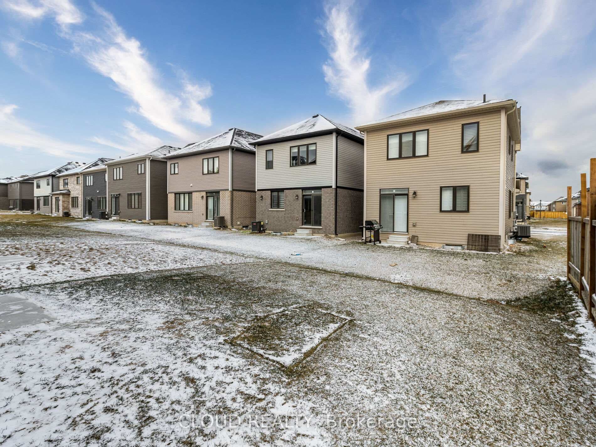 2 Ladd Avenue photo 35