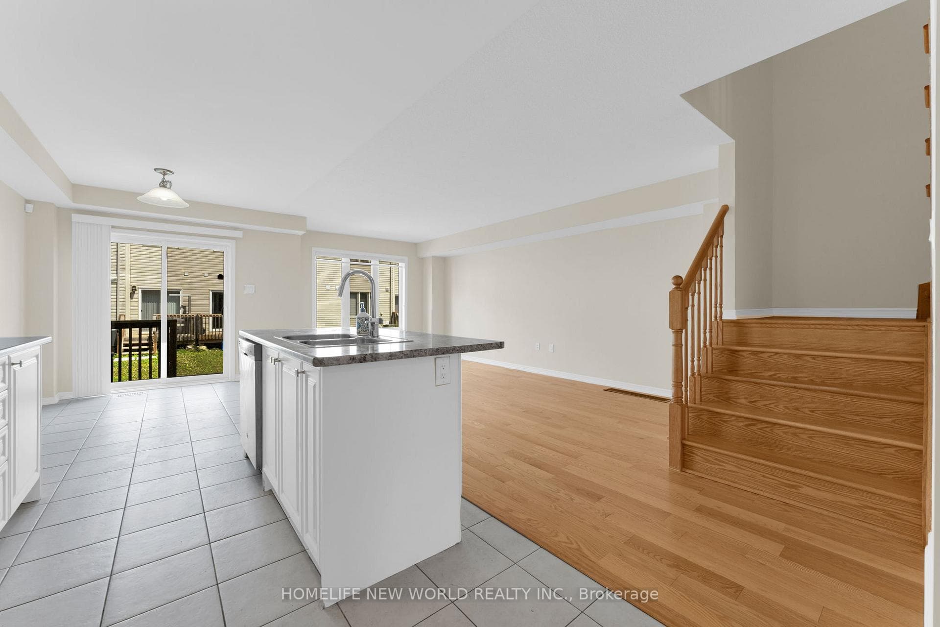 7744 Dockweed Drive photo 9