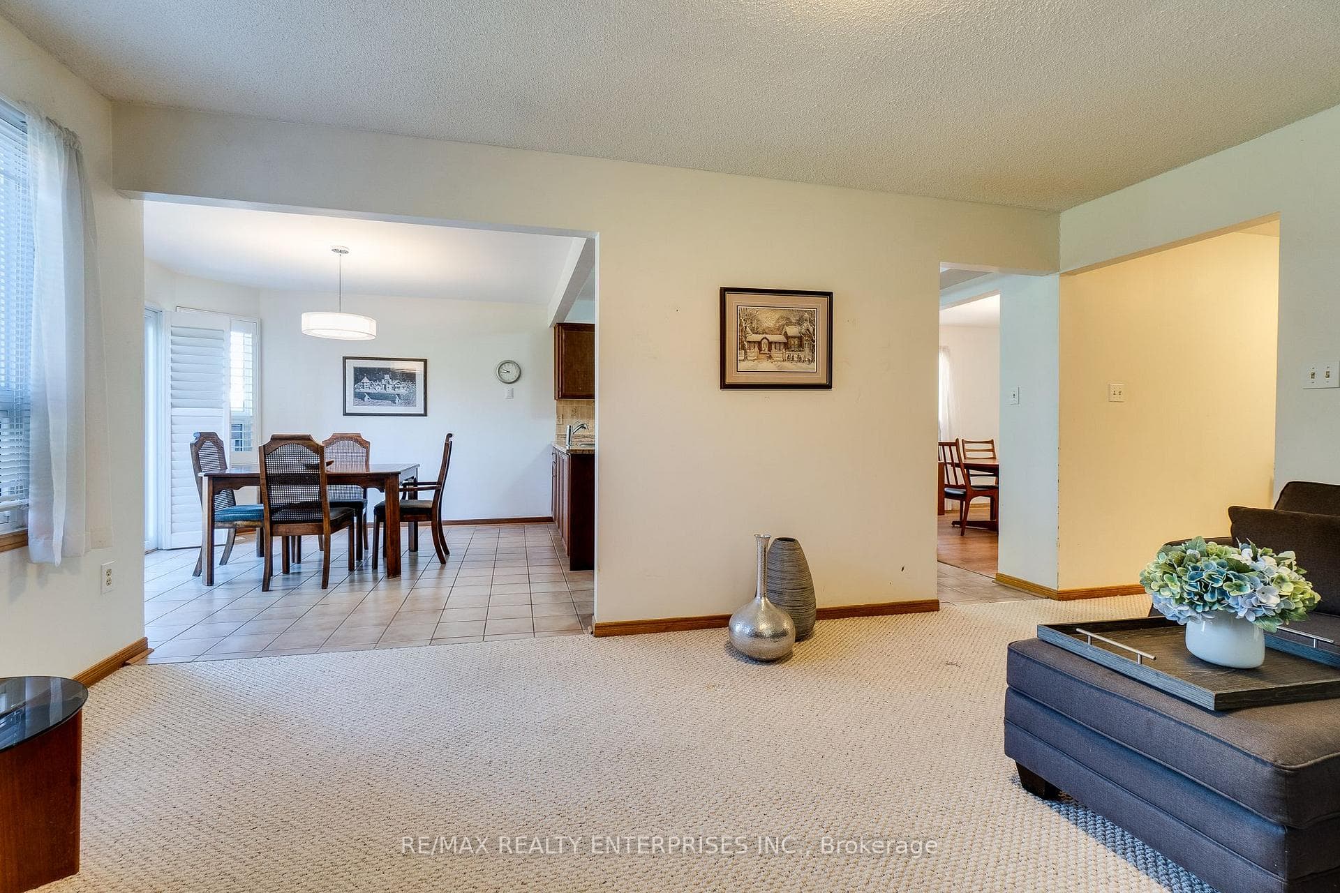 6 Kingfisher Court photo 12