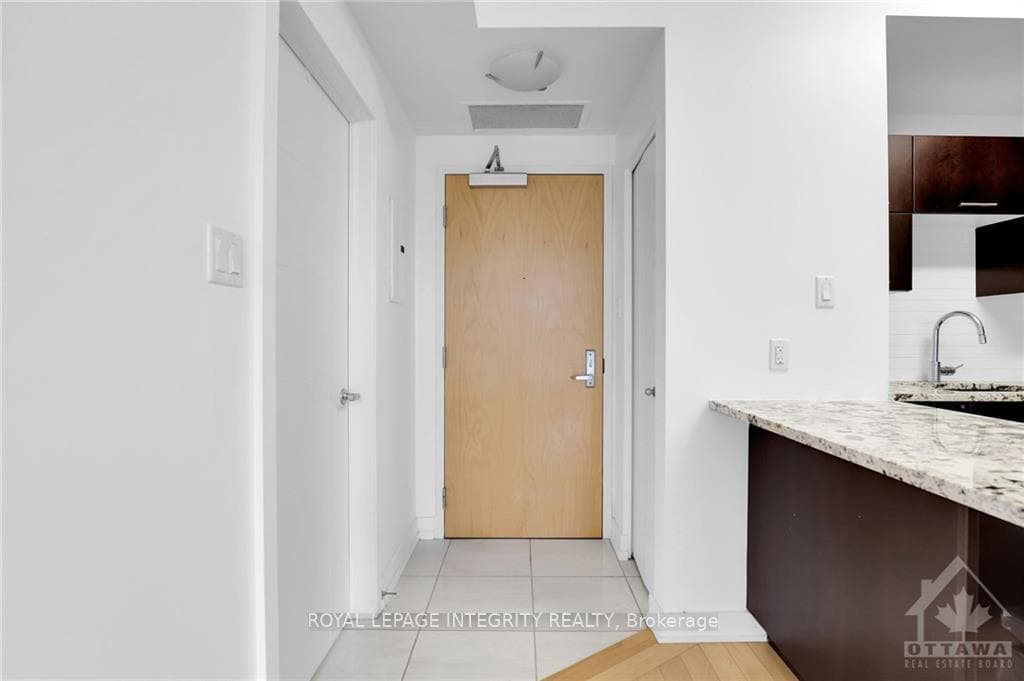 179 Metcalfe Street Unit 710 photo 7