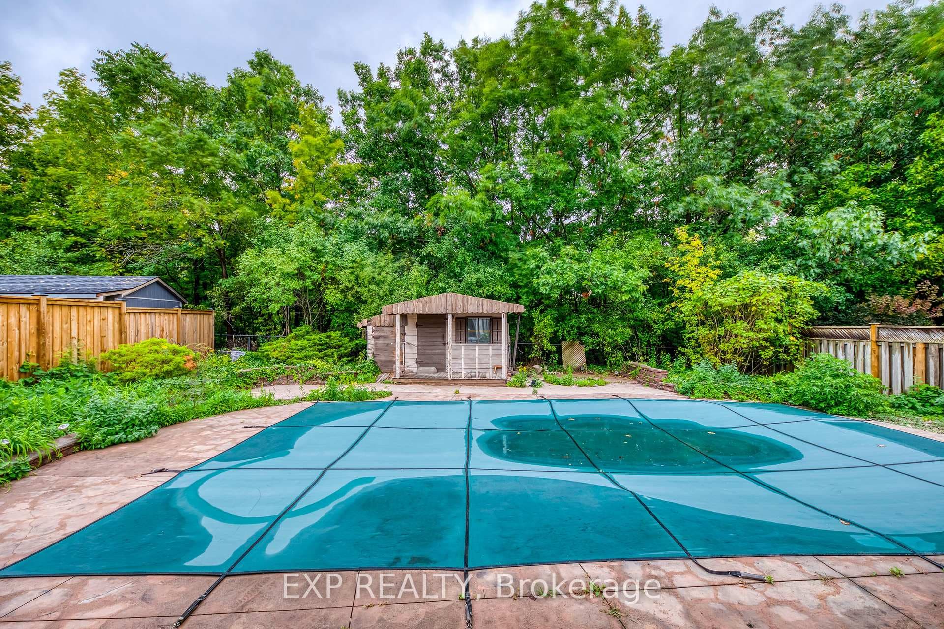 1135 Montrose Abbey Drive photo 45