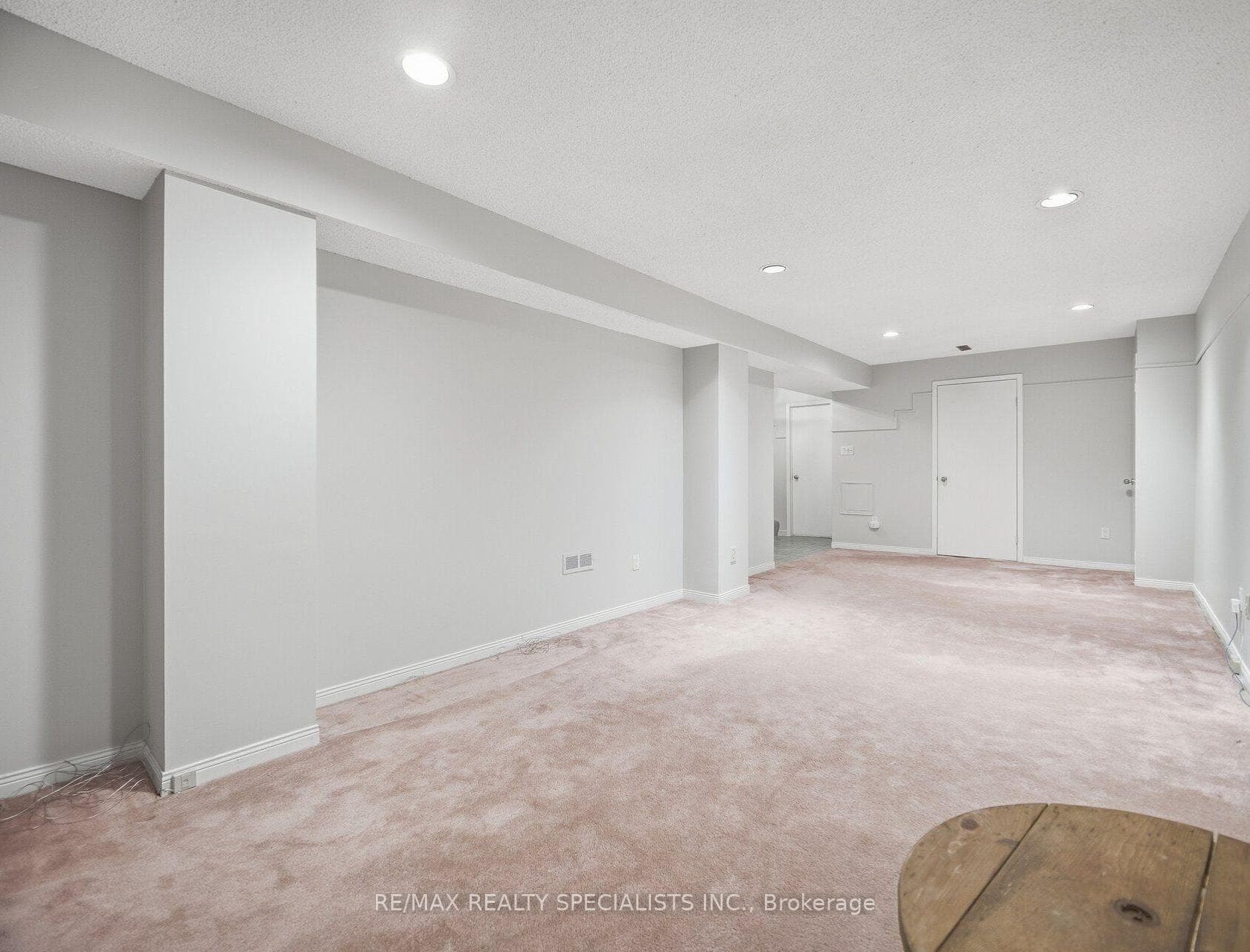 67 Gray Crescent photo 20