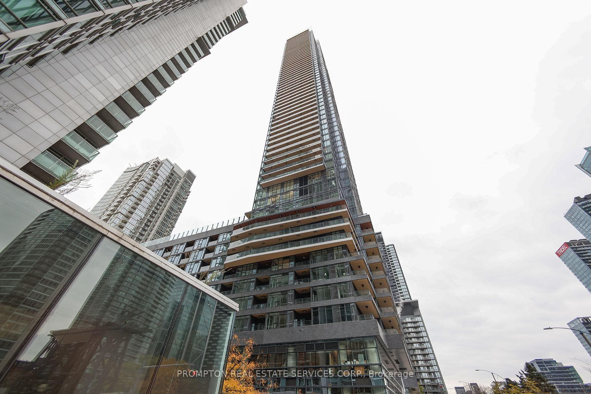 3 Concord Cityplace Way Unit 5115 photo 2