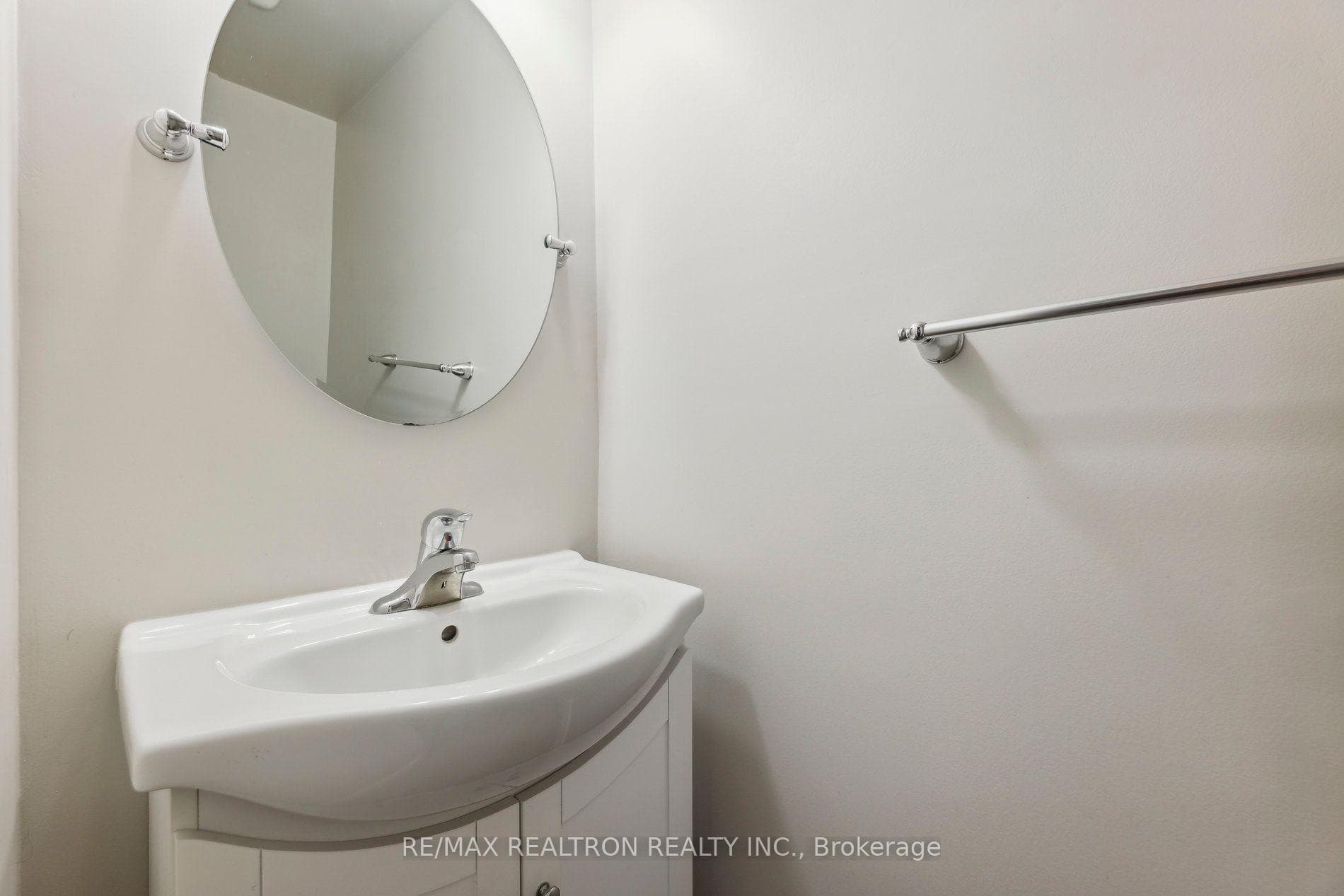 221 Ormond Drive Unit 31 photo 11