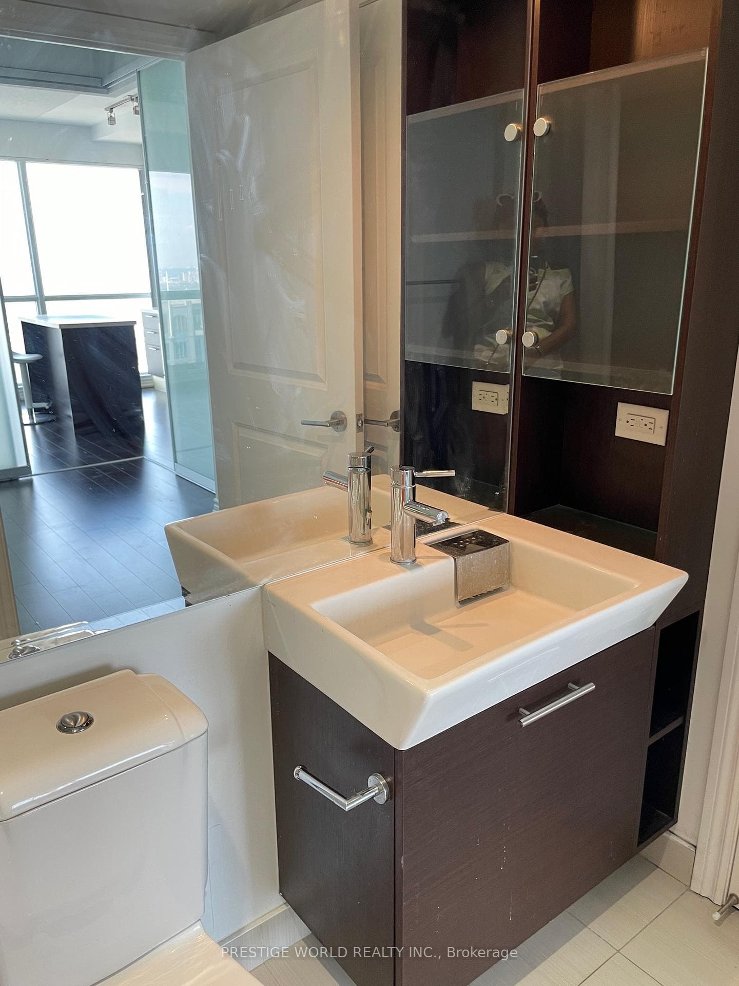 386 Yonge Street Unit 4814 photo 20