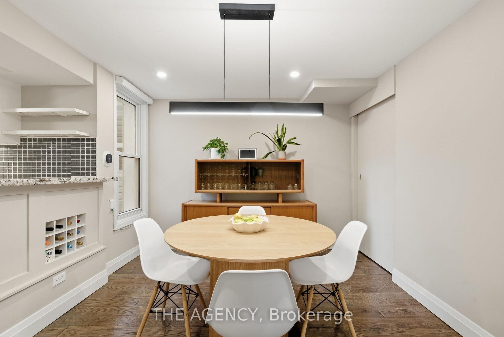 36 Mansfield Avenue photo 9