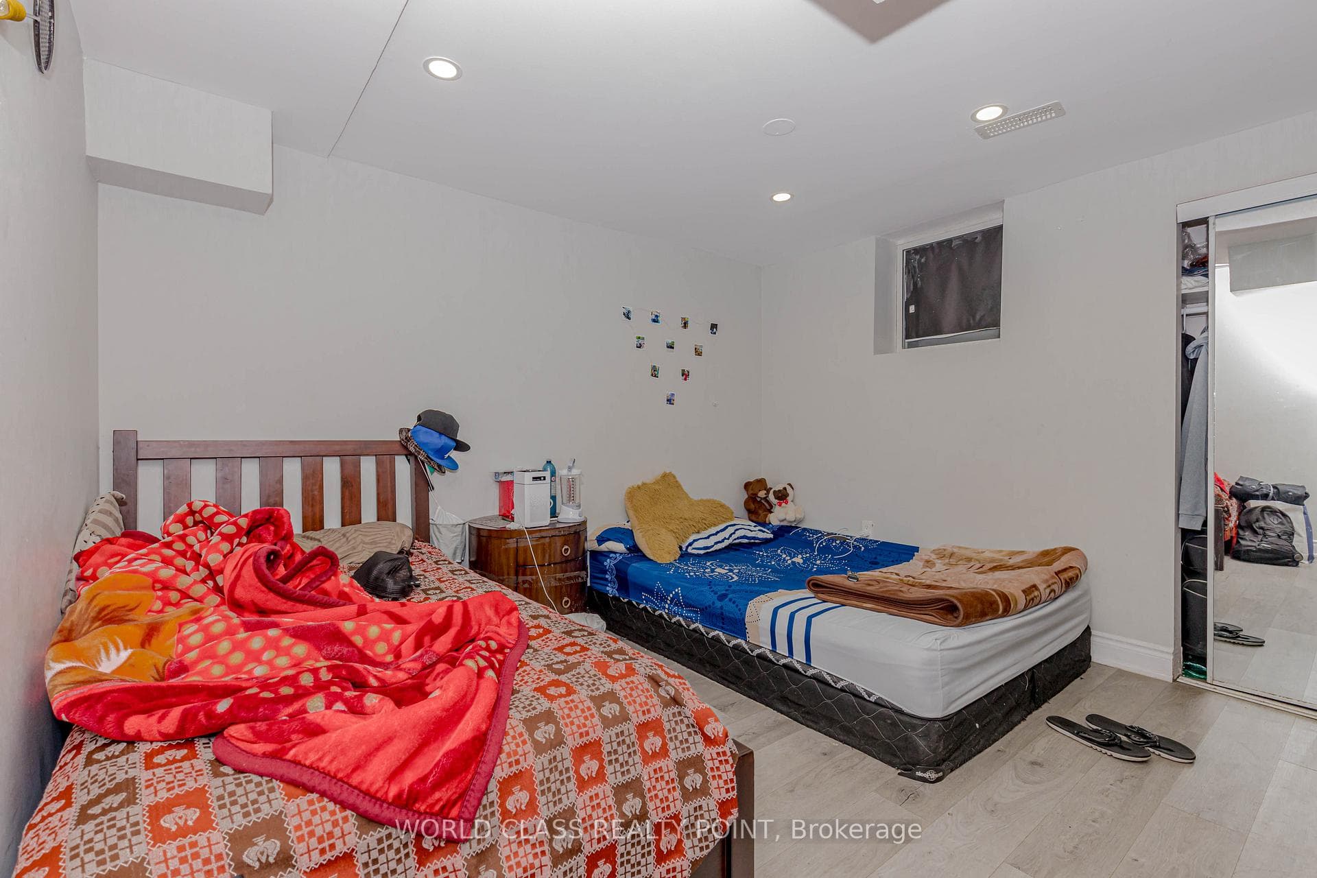 76 Moffatt Avenue photo 31