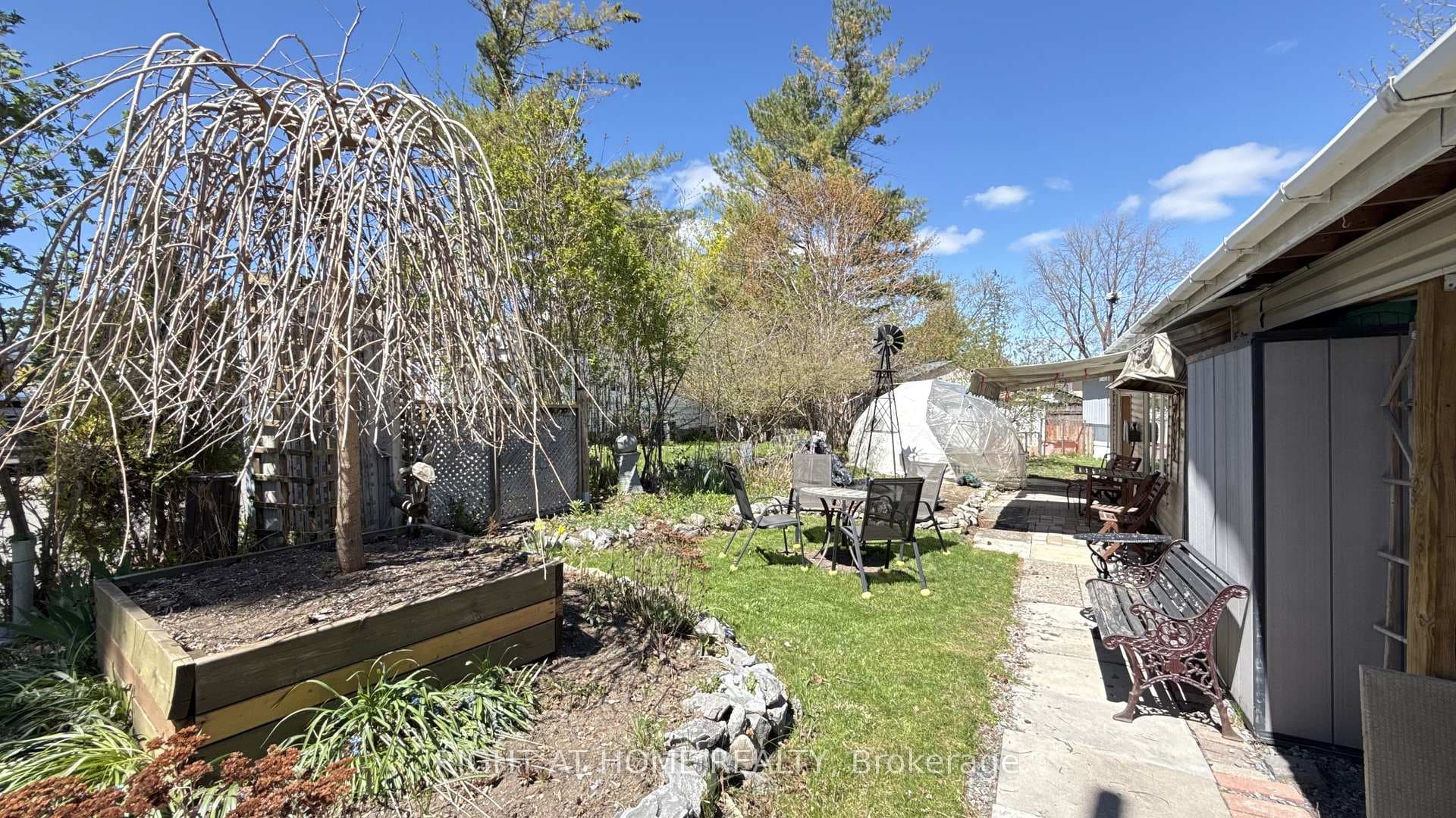 6 ROWAN Road photo 17