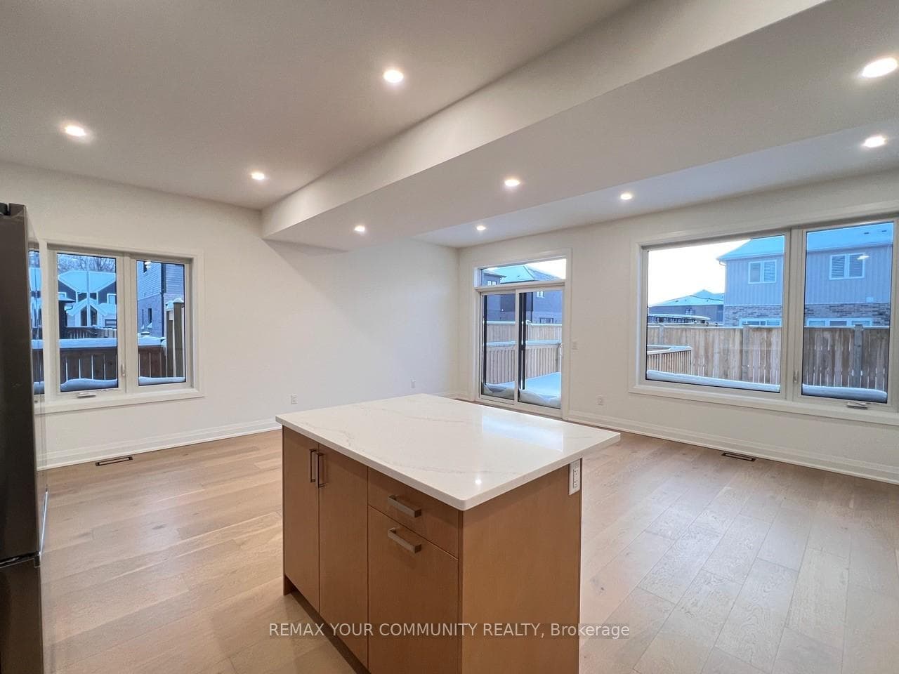 7453 Matteo Drive photo 12
