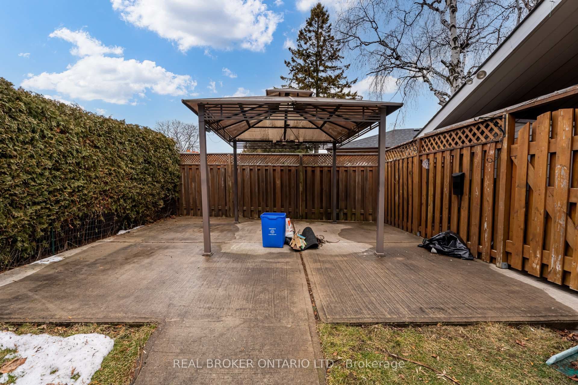 1145 Ridgecrest Avenue Unit Bsmt. photo 30