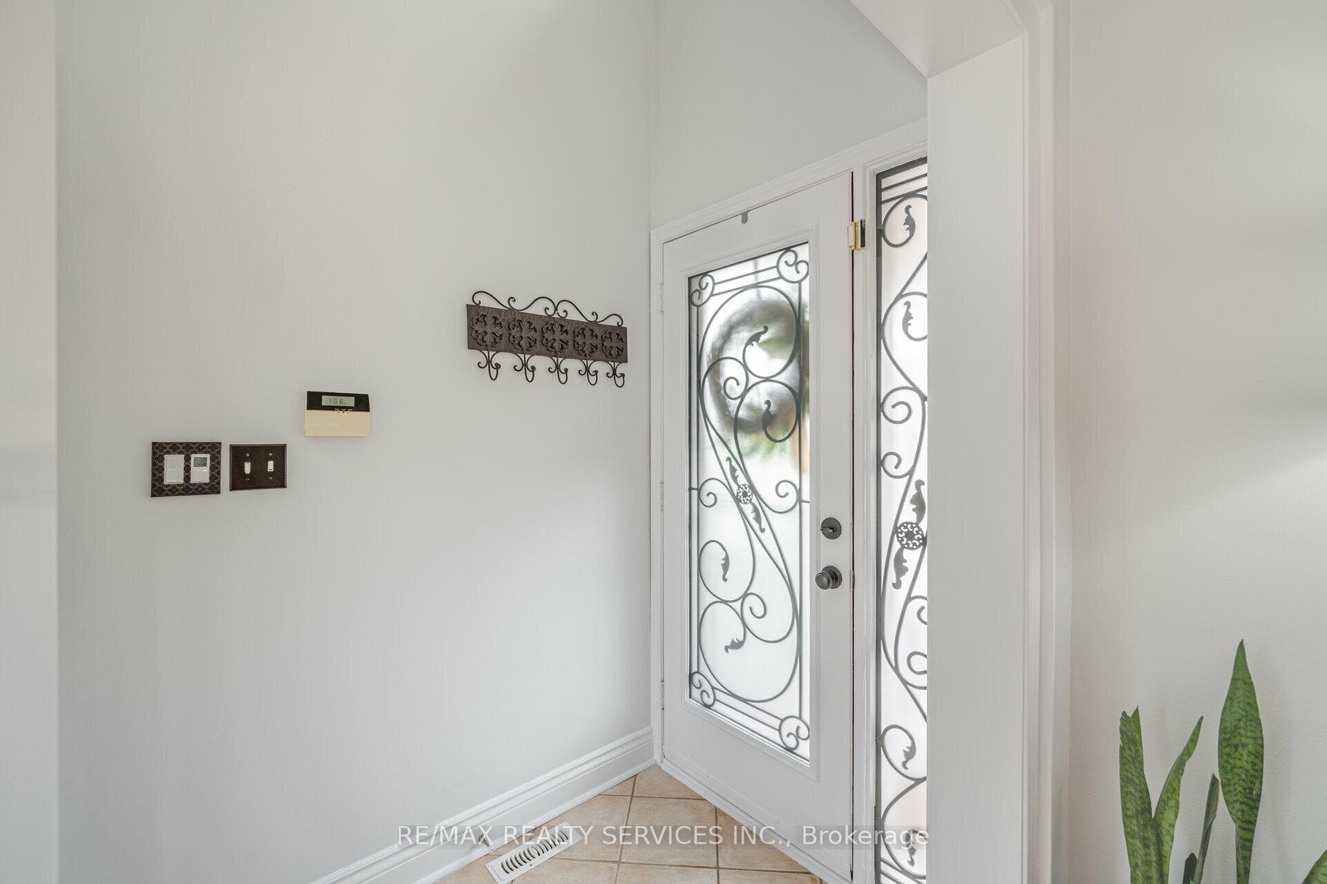 12 Teston Street photo 7