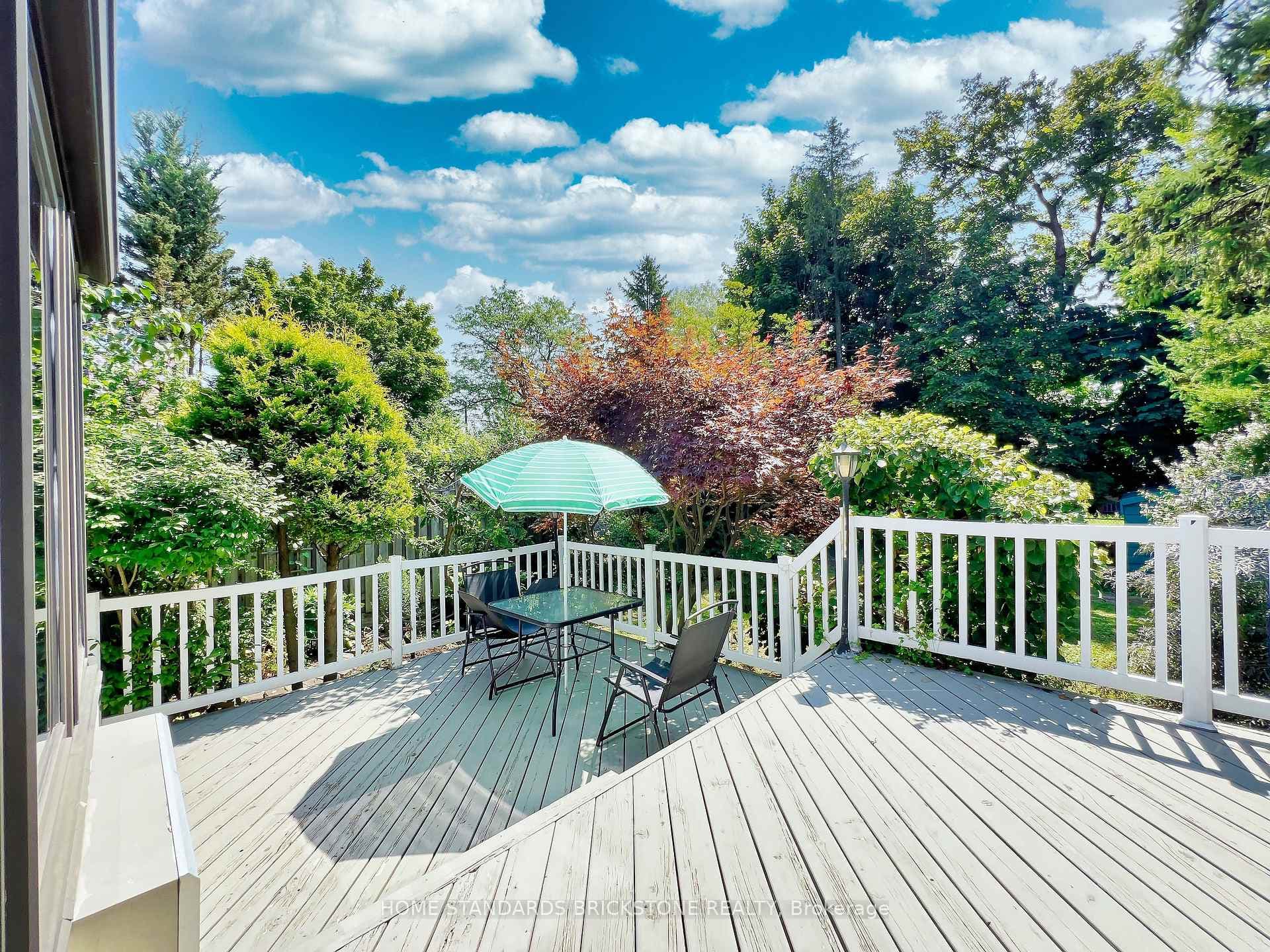 45 Madawaska Avenue photo 31