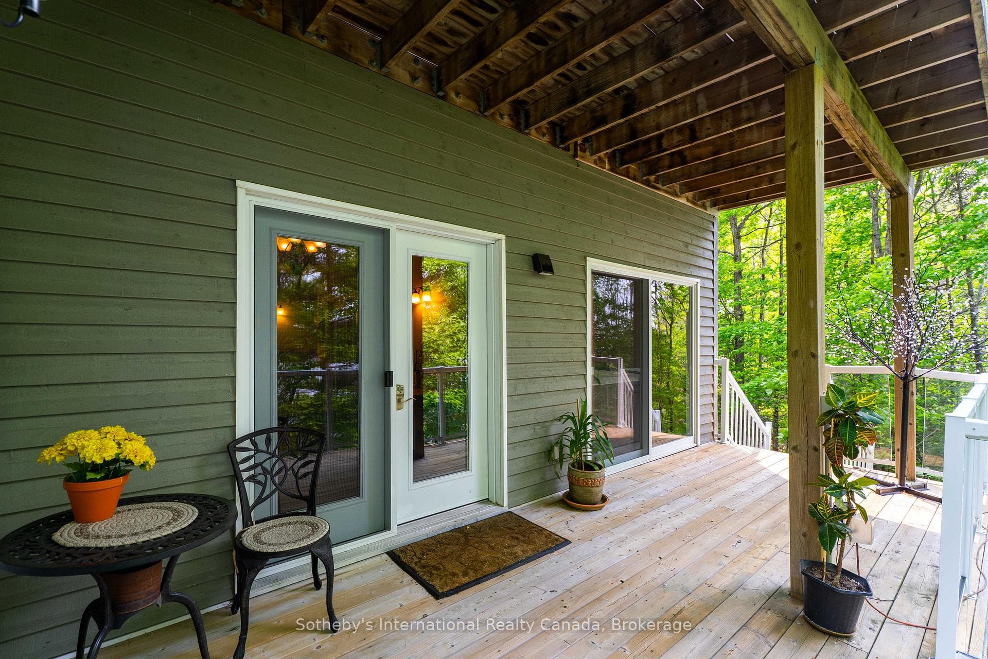 276 Jeffrey Road photo 45