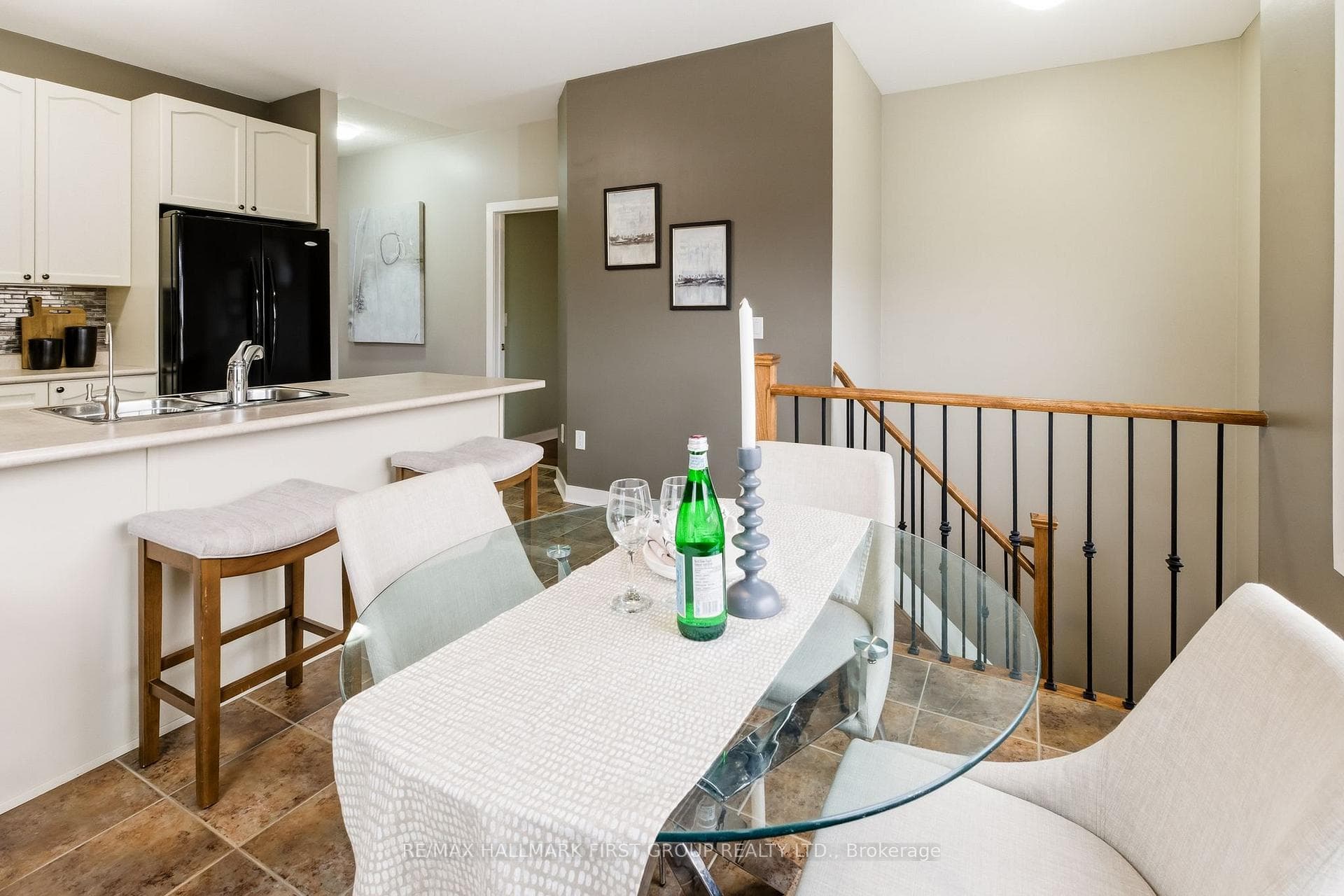 27 Keeler Crescent photo 16