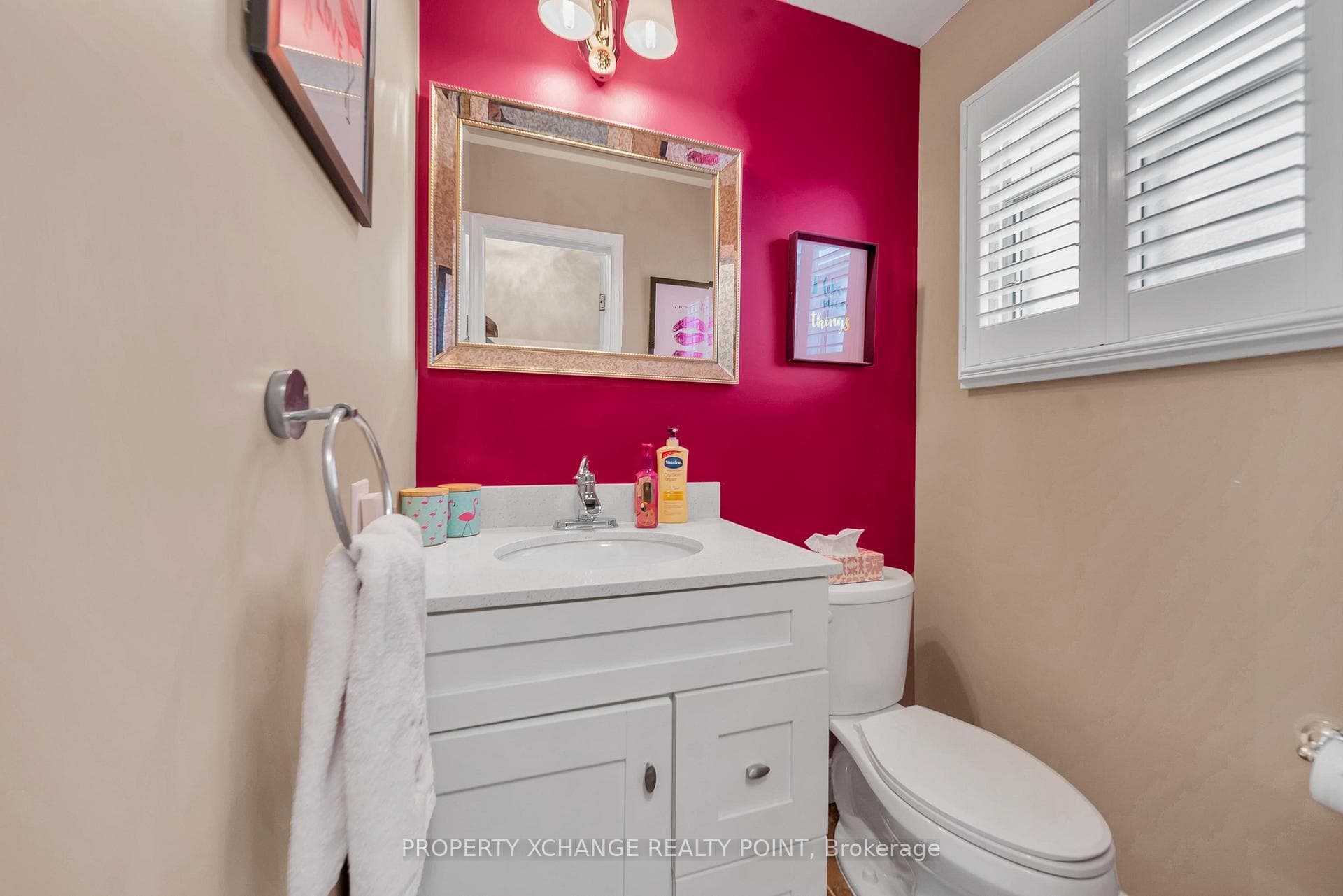 64 Braymore Boulevard photo 9