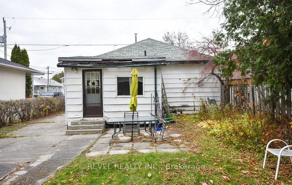 173 Columbus Avenue photo 16