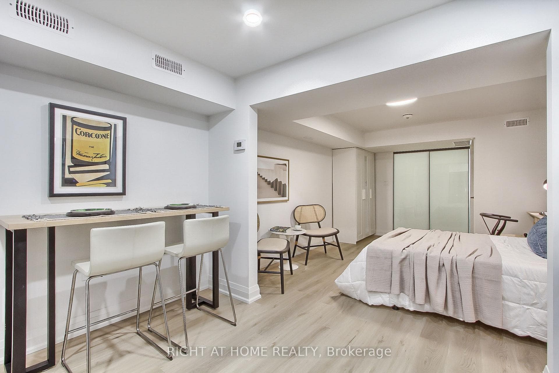 1201 Dovercourt Road Unit Unit 3 photo 10