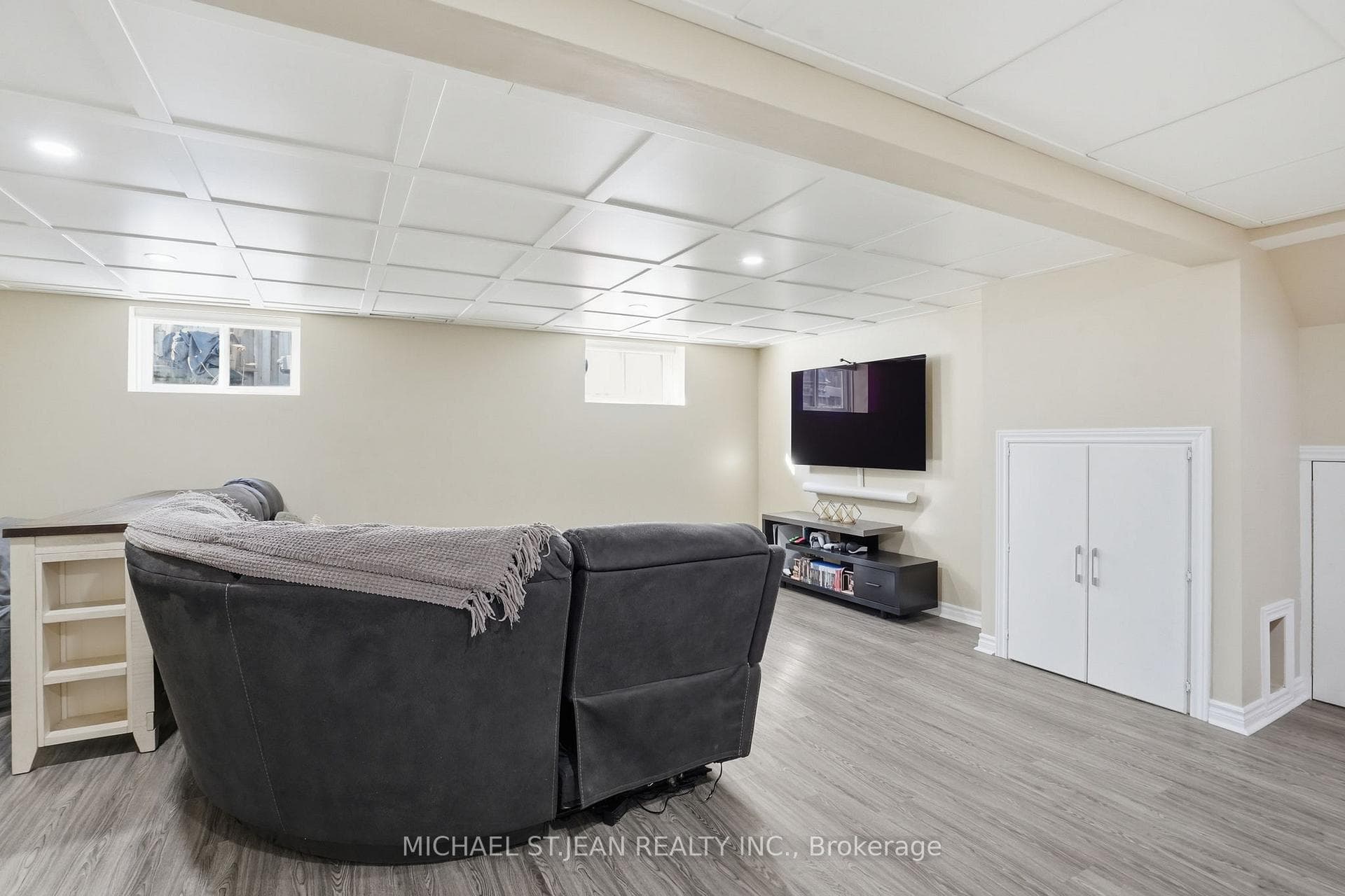 7 Rapallo Drive photo 33