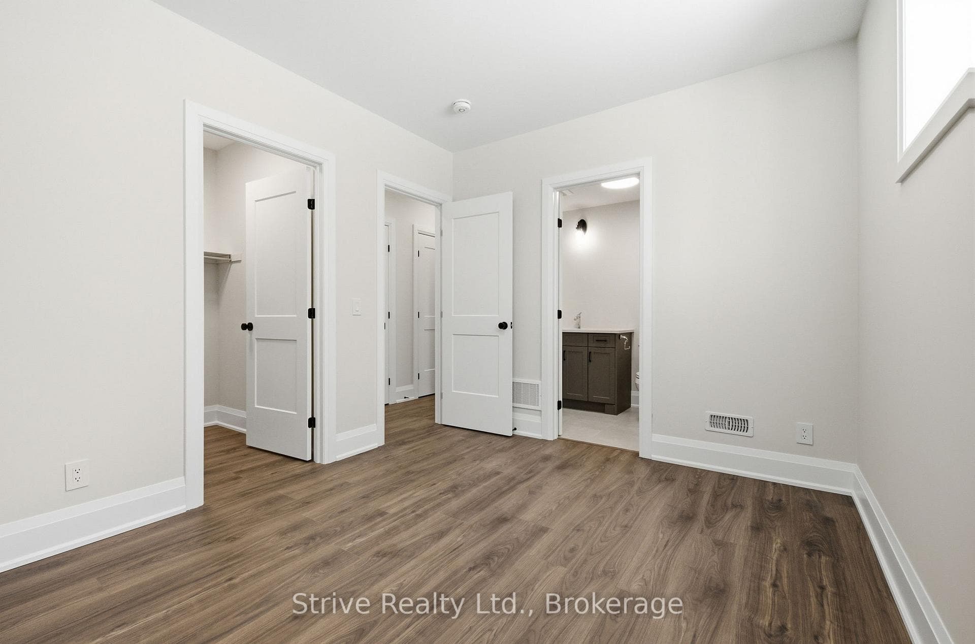 29 Northland Court photo 39