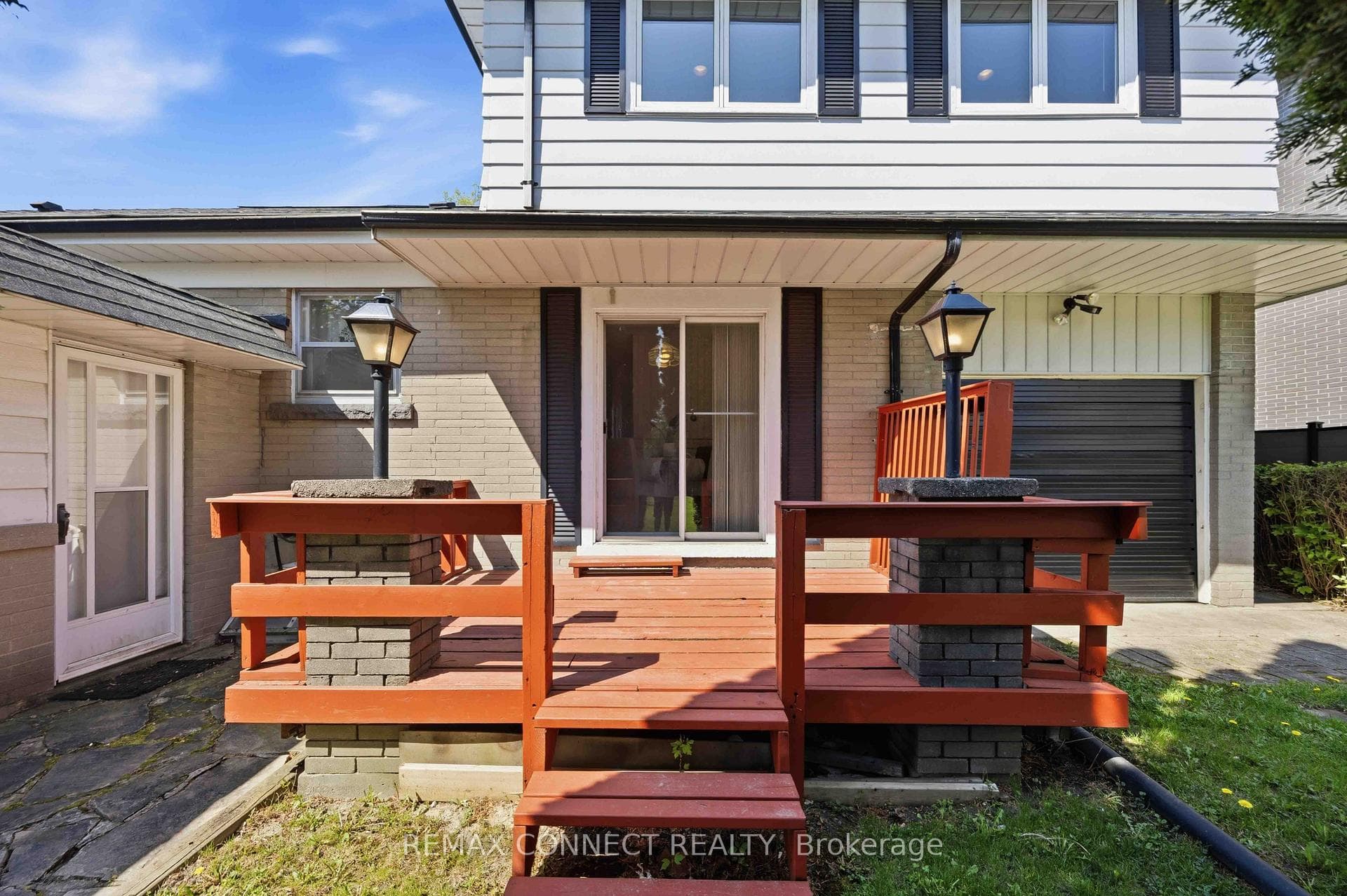 107 Fairglen Avenue photo 38