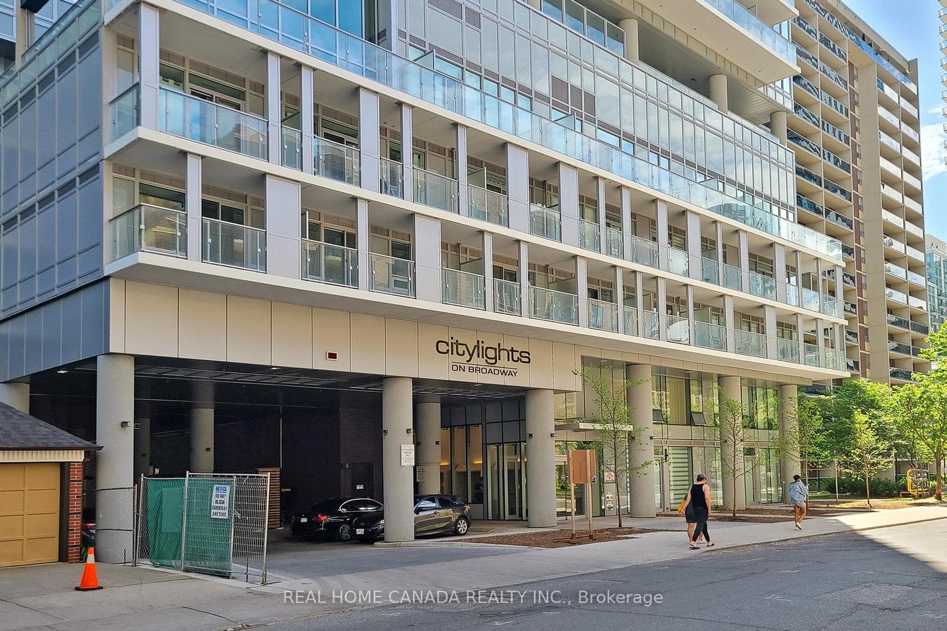 195 Redpath Avenue Unit 2607 photo 21