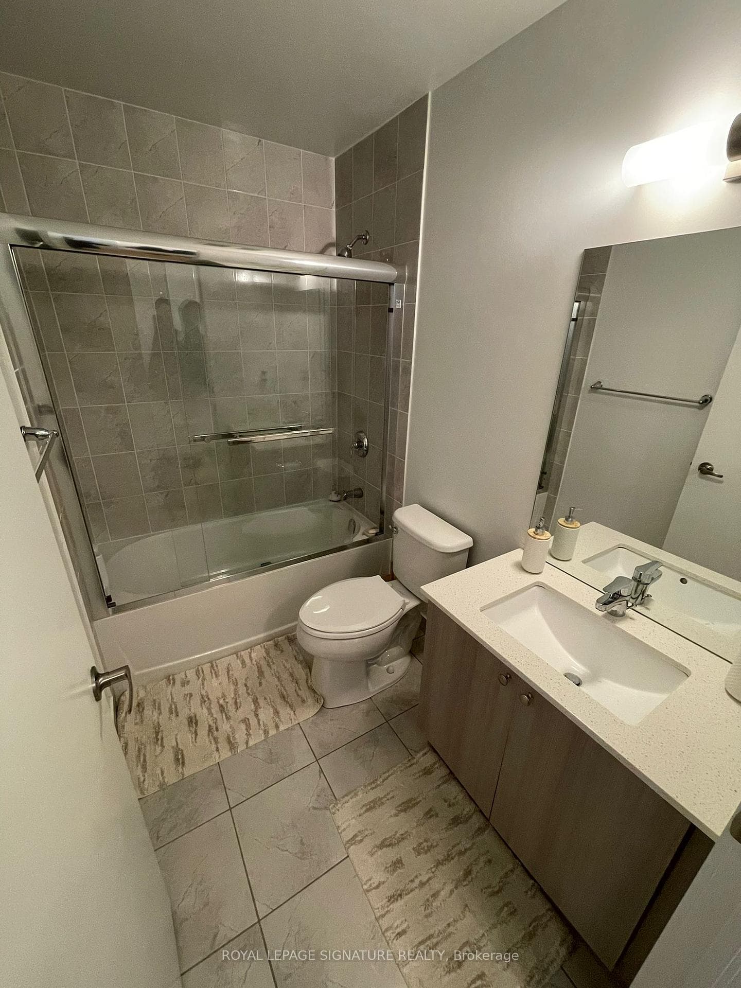 1255 Bayly Street Unit 2301 photo 15