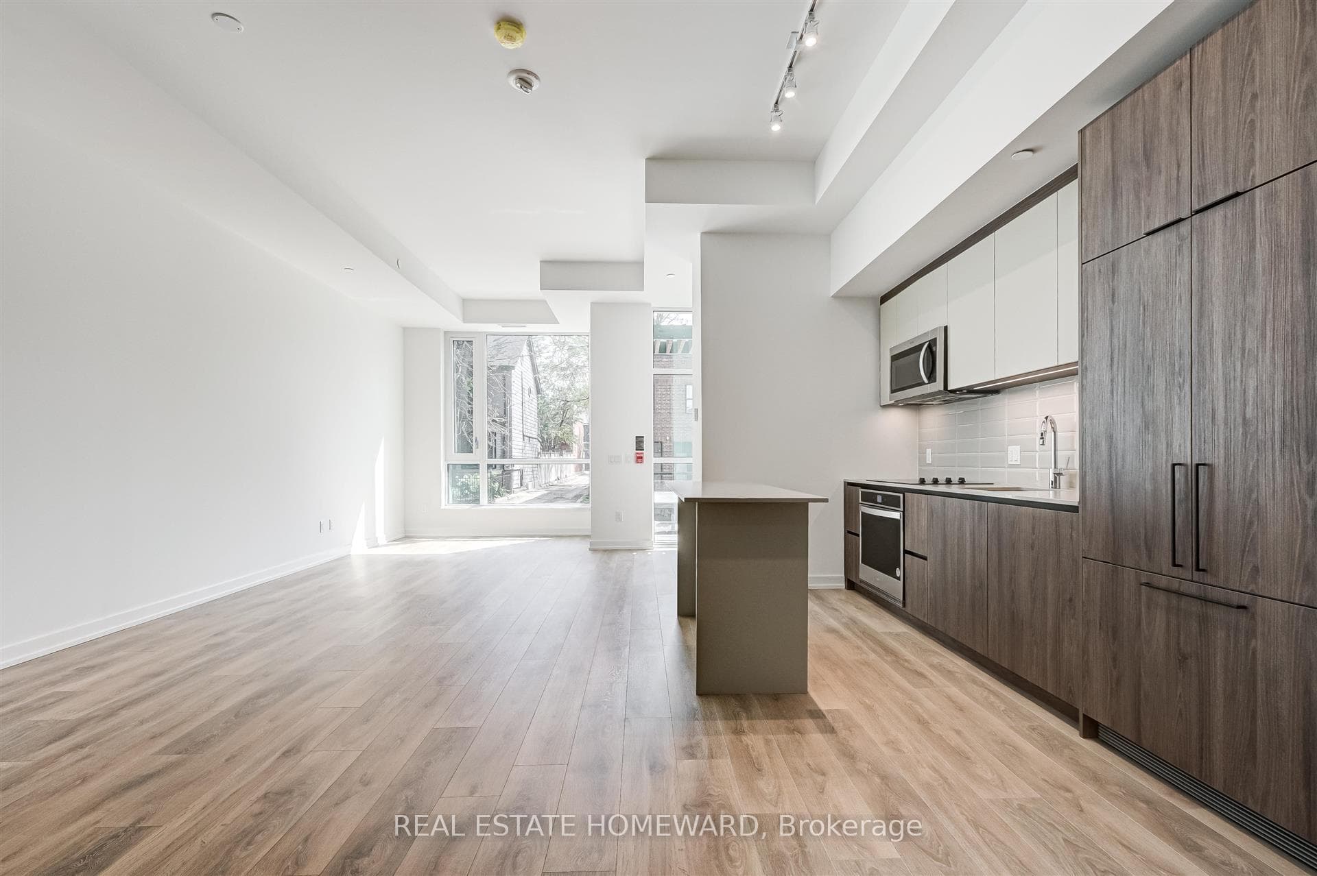Living Dining
