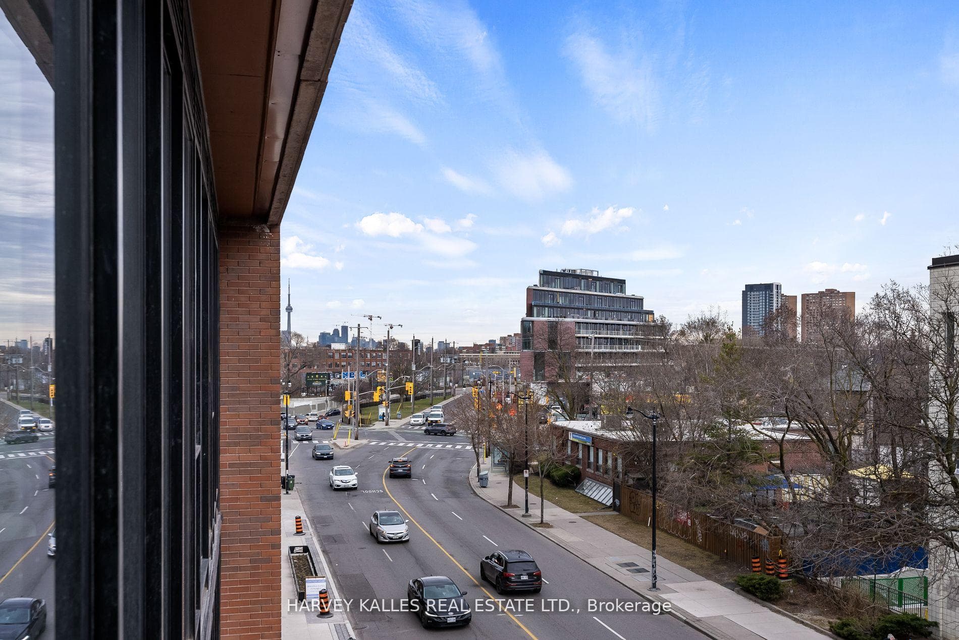 2720 Dundas Street Unit 308 photo 21