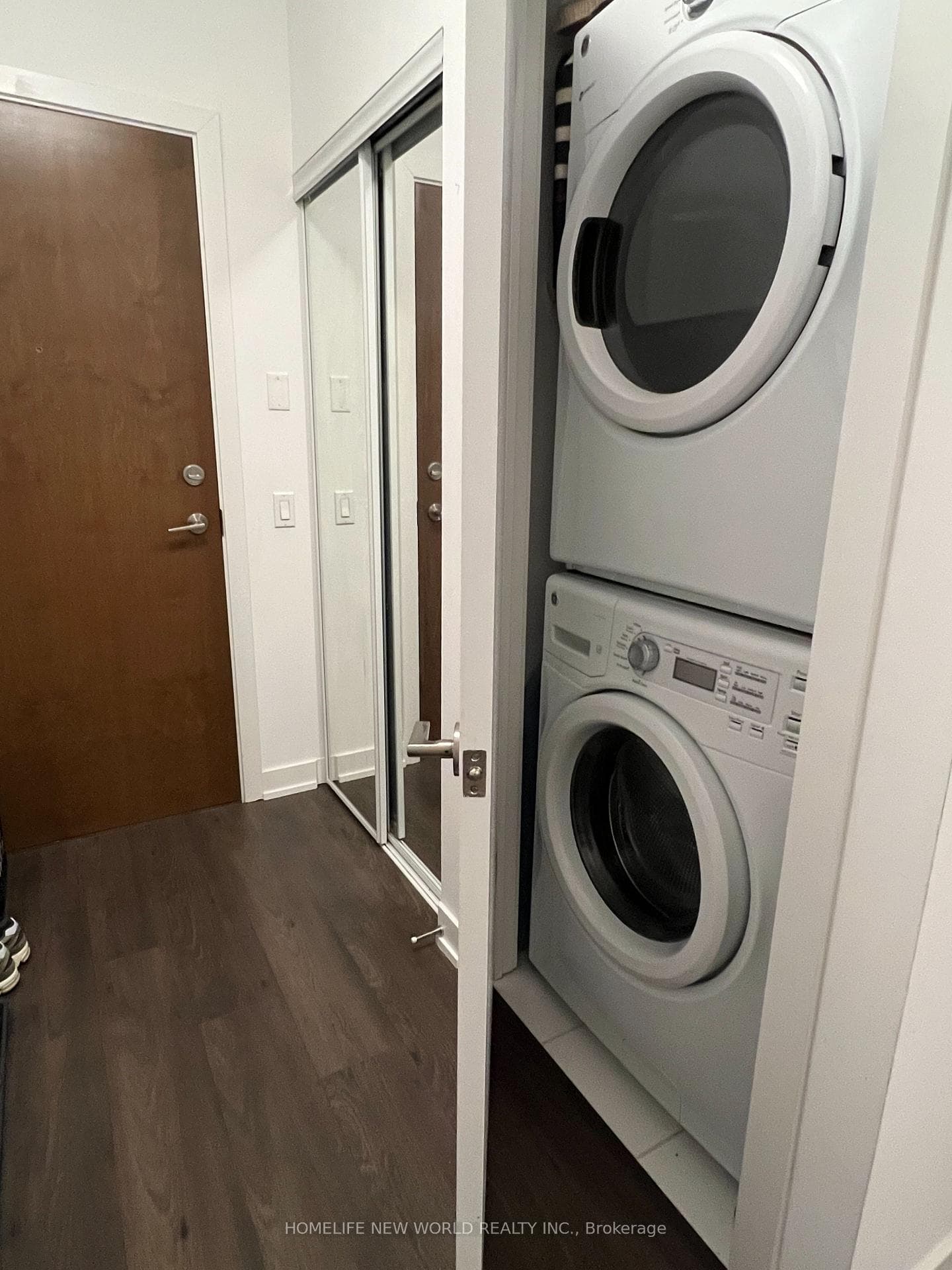 2212 Lakeshore Boulevard Unit 2101 photo 10