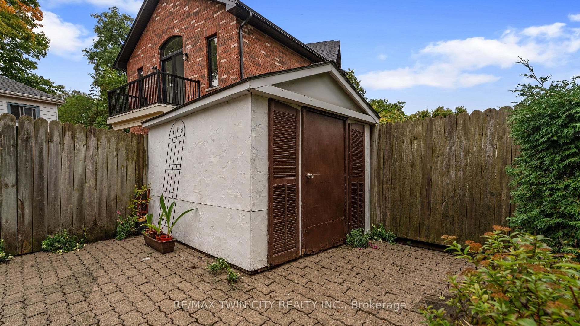 14 Arnold Street photo 32