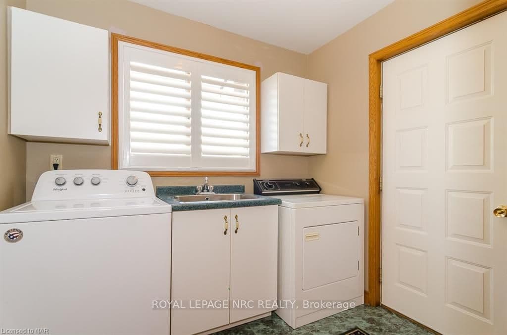 162 MICHAEL Drive photo 18