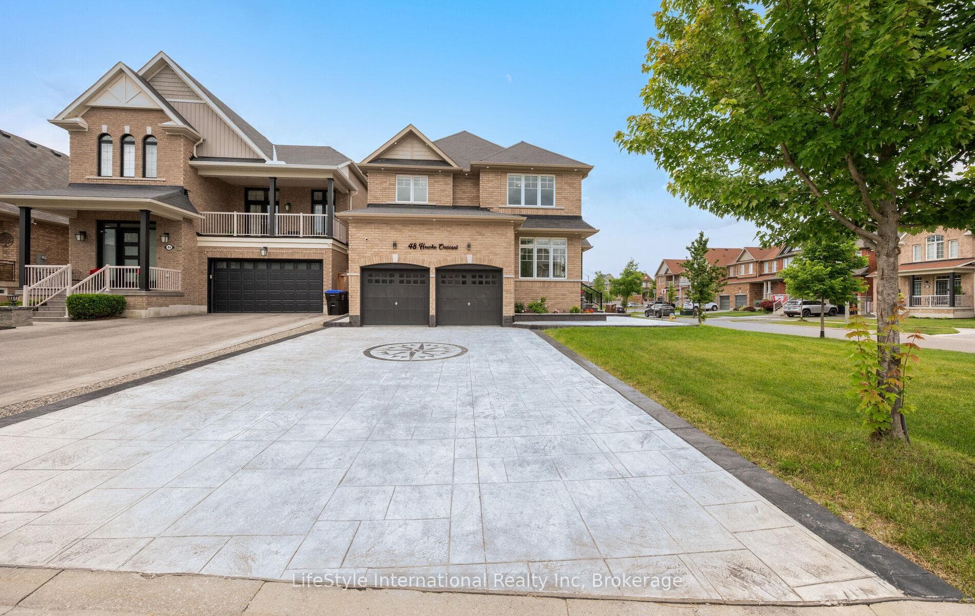 48 Hawke Crescent photo 5