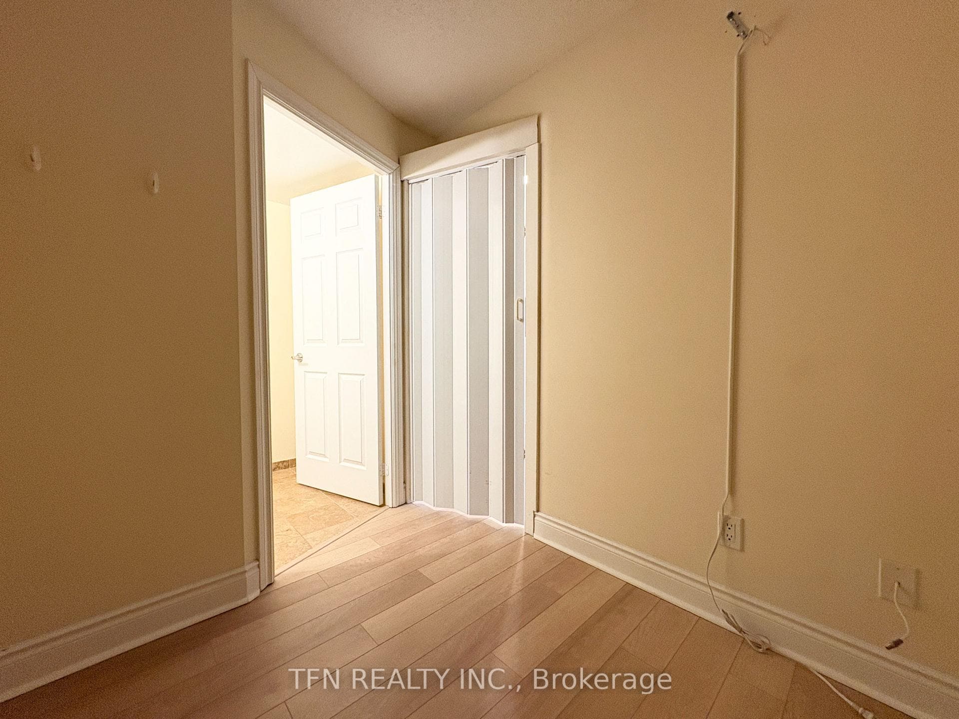 763 Bay Street Unit 3413 photo 26