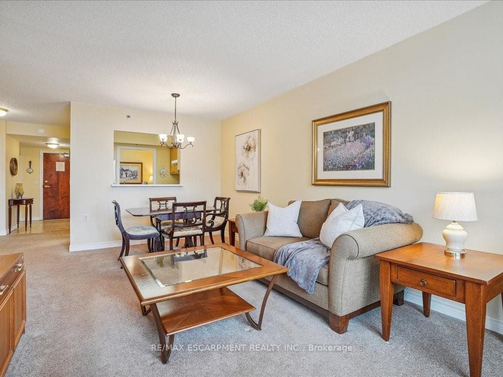 100 Burloak Drive Unit 2315 photo 11