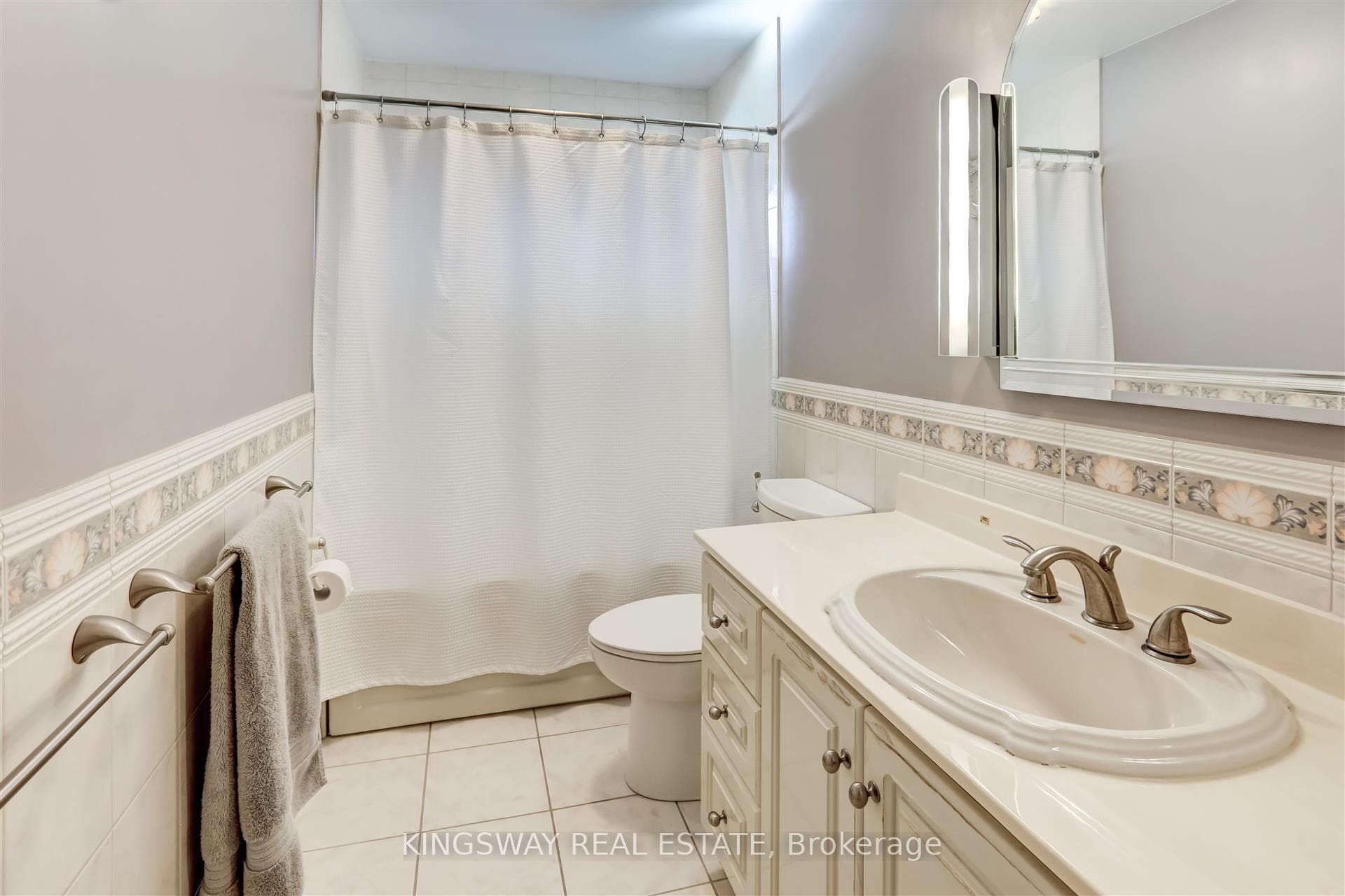 15 Deanewood Crescent photo 15