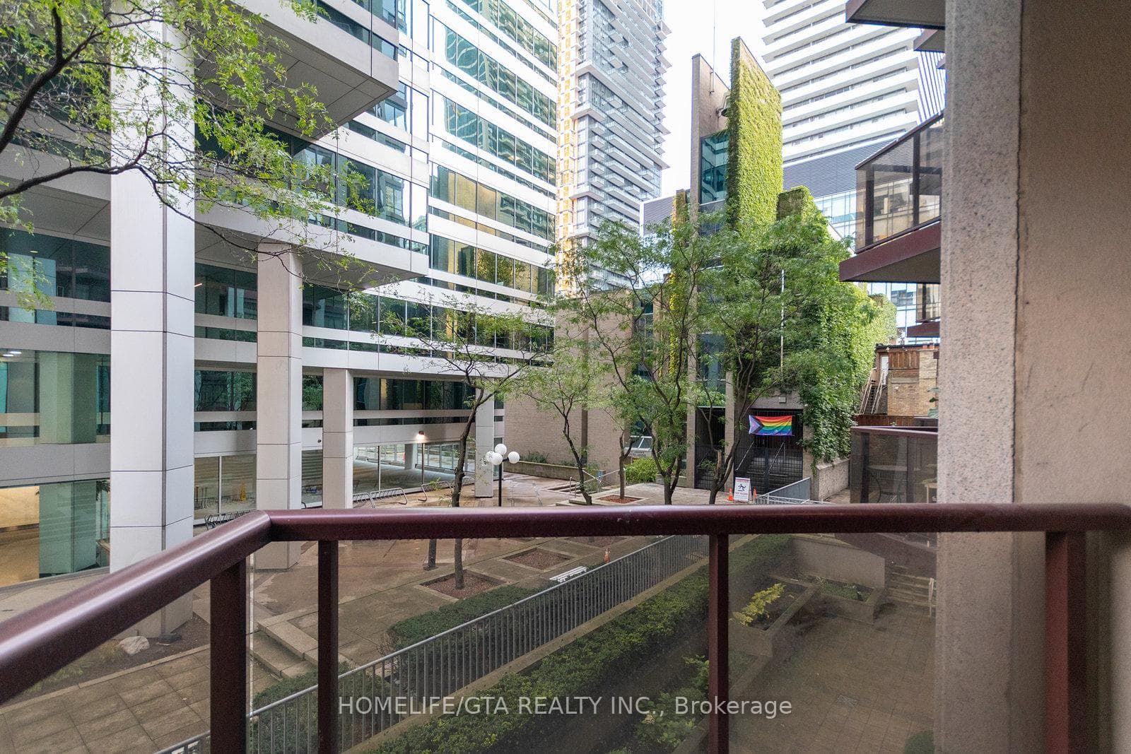 85 Bloor Street Unit 206 photo 23